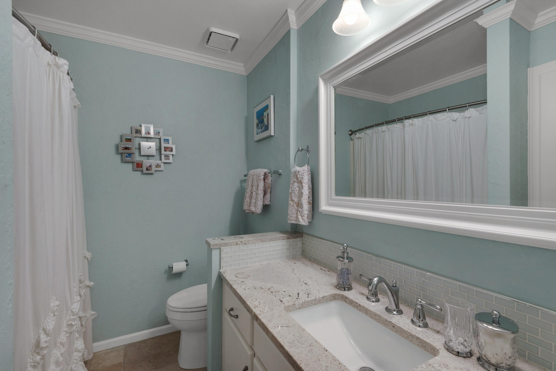 GARNIERS CAY T/H - Residential