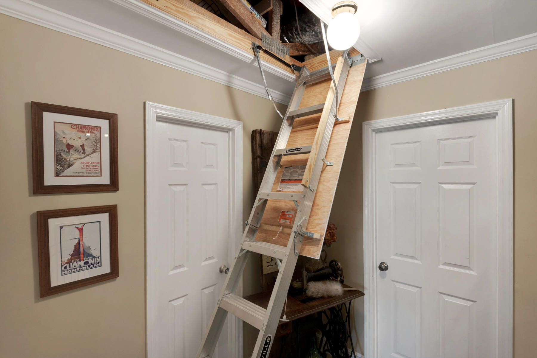 GARNIERS CAY T/H - Residential