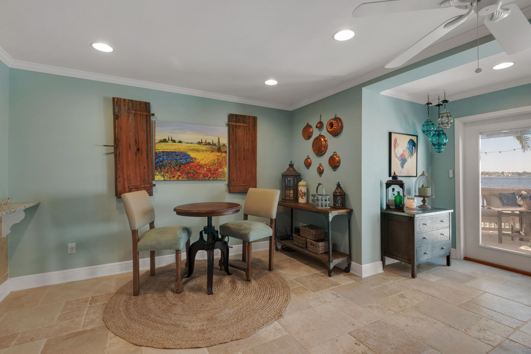 GARNIERS CAY T/H - Residential