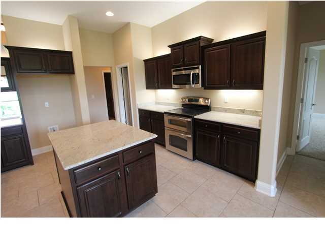 WINDMEADOWS - Residential