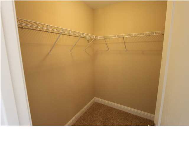 WINDMEADOWS - Residential