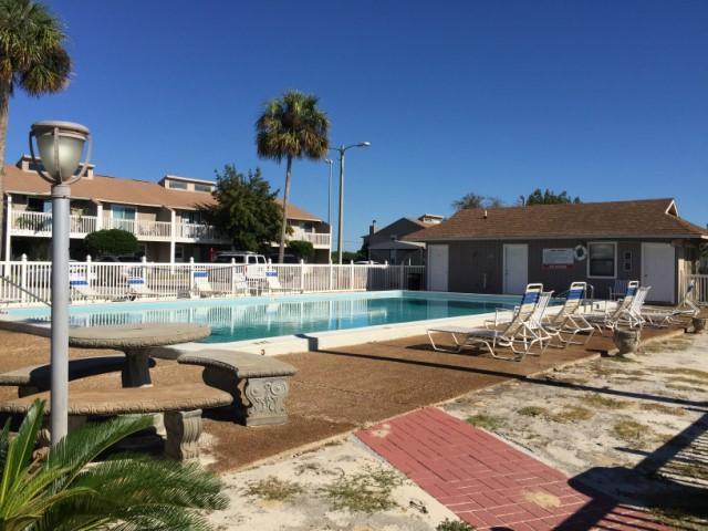 DESTIN RACQUET CLUB T/H - Residential