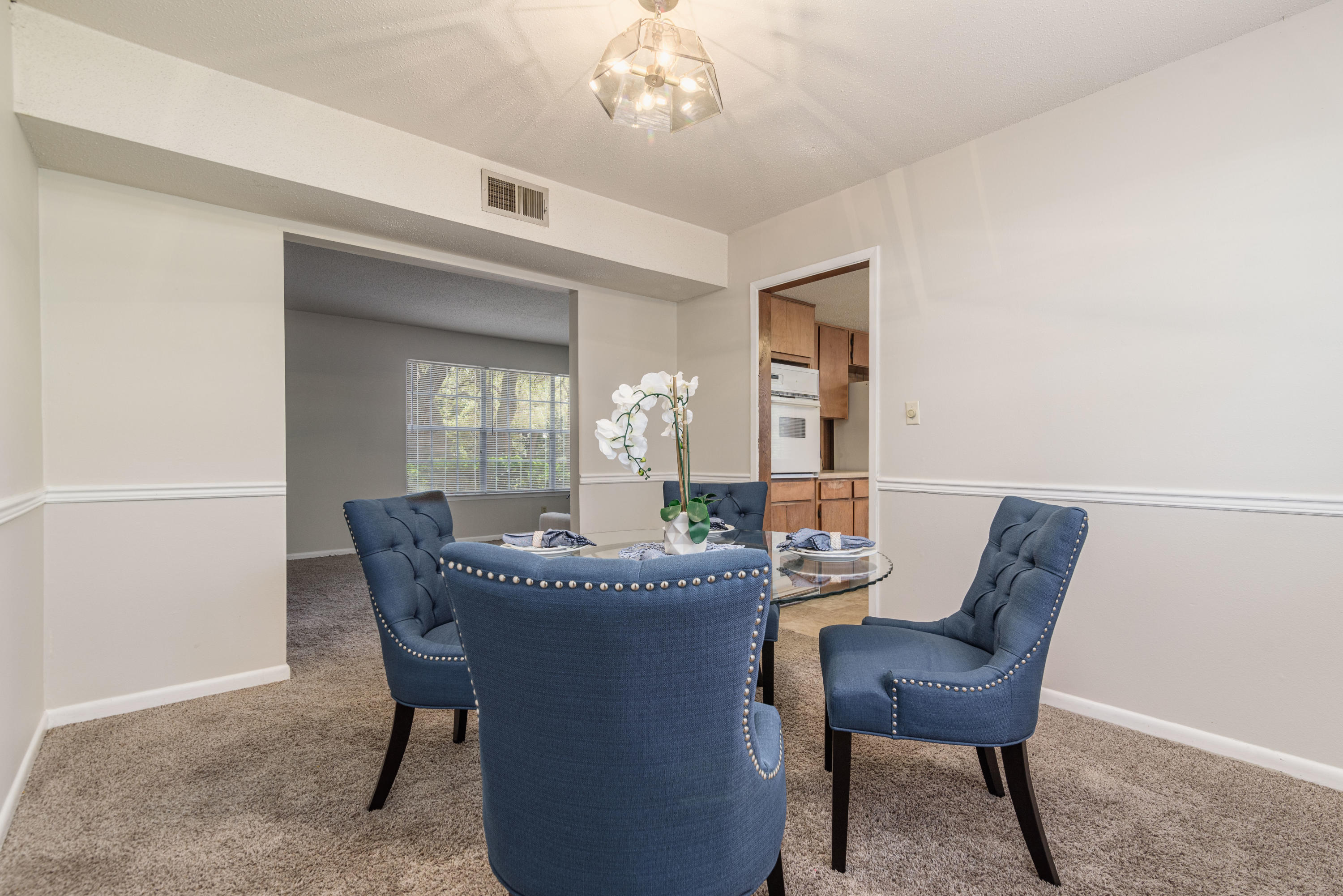 LAKE LORRAINE ESTATES - Residential