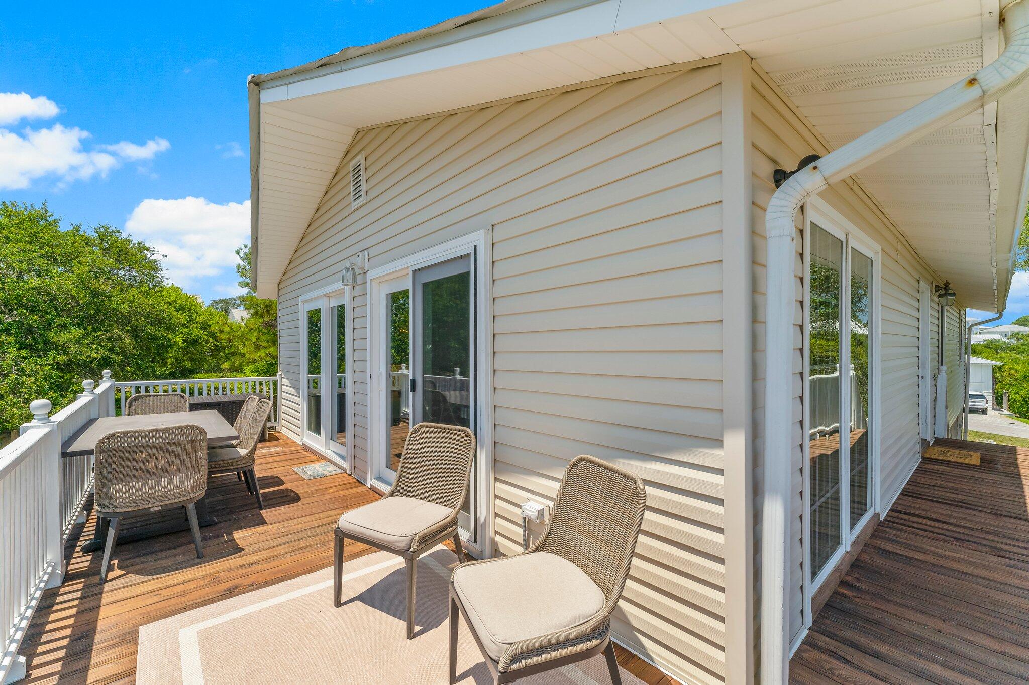 BEACH HIGHLAND 1ST ADD - Residential Lease