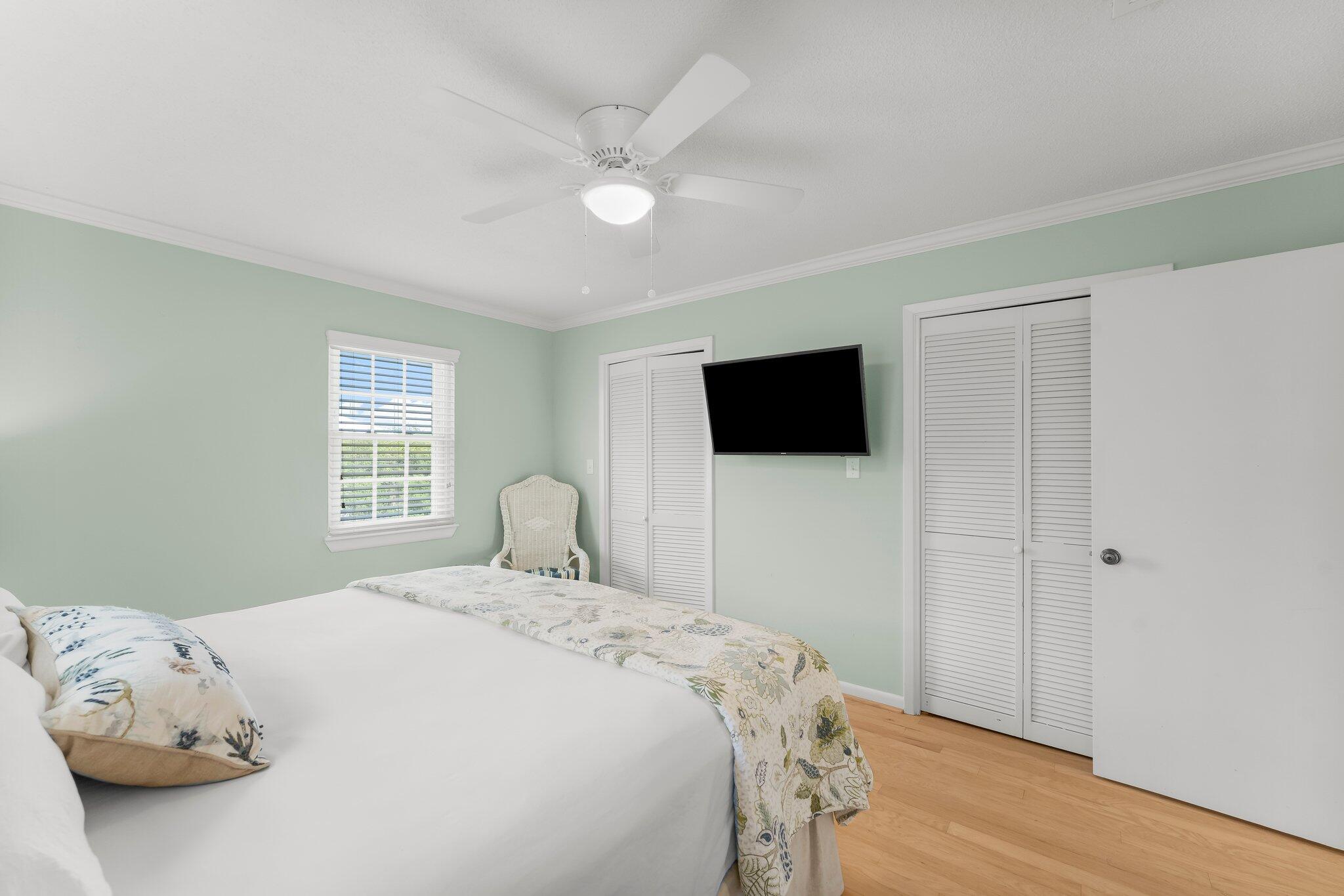 BEACH HIGHLAND 1ST ADD - Residential Lease