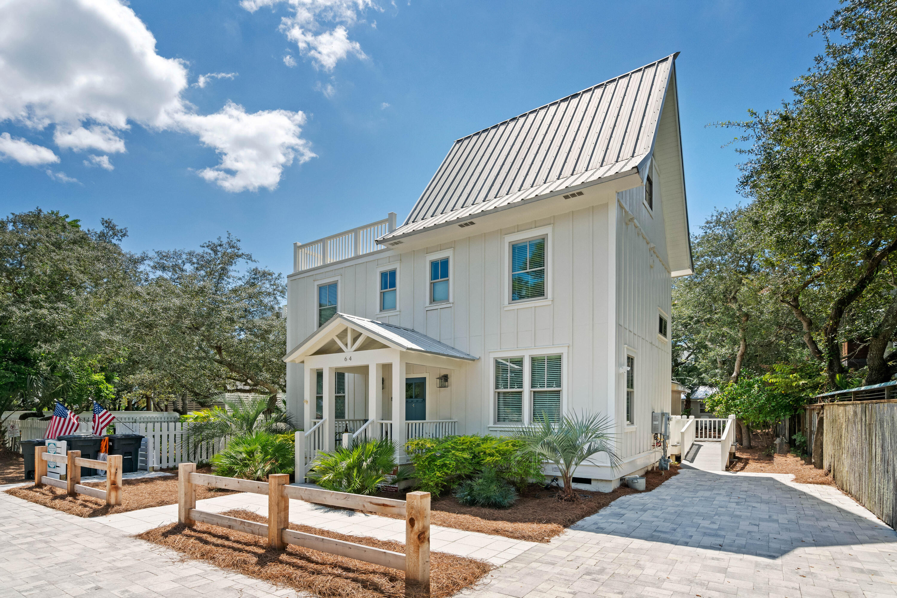 GRAYTON BEACH - Residential