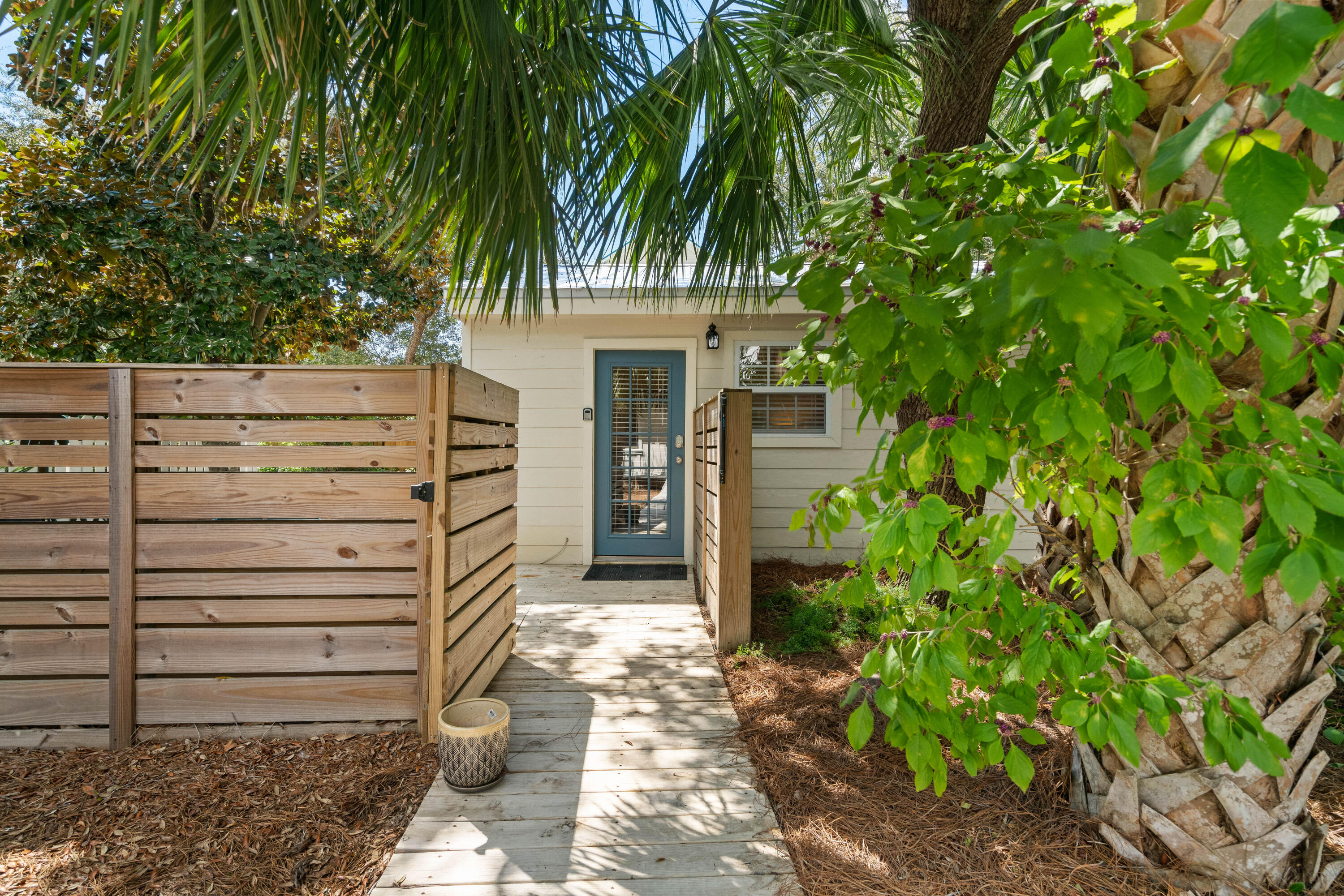 GRAYTON BEACH - Residential