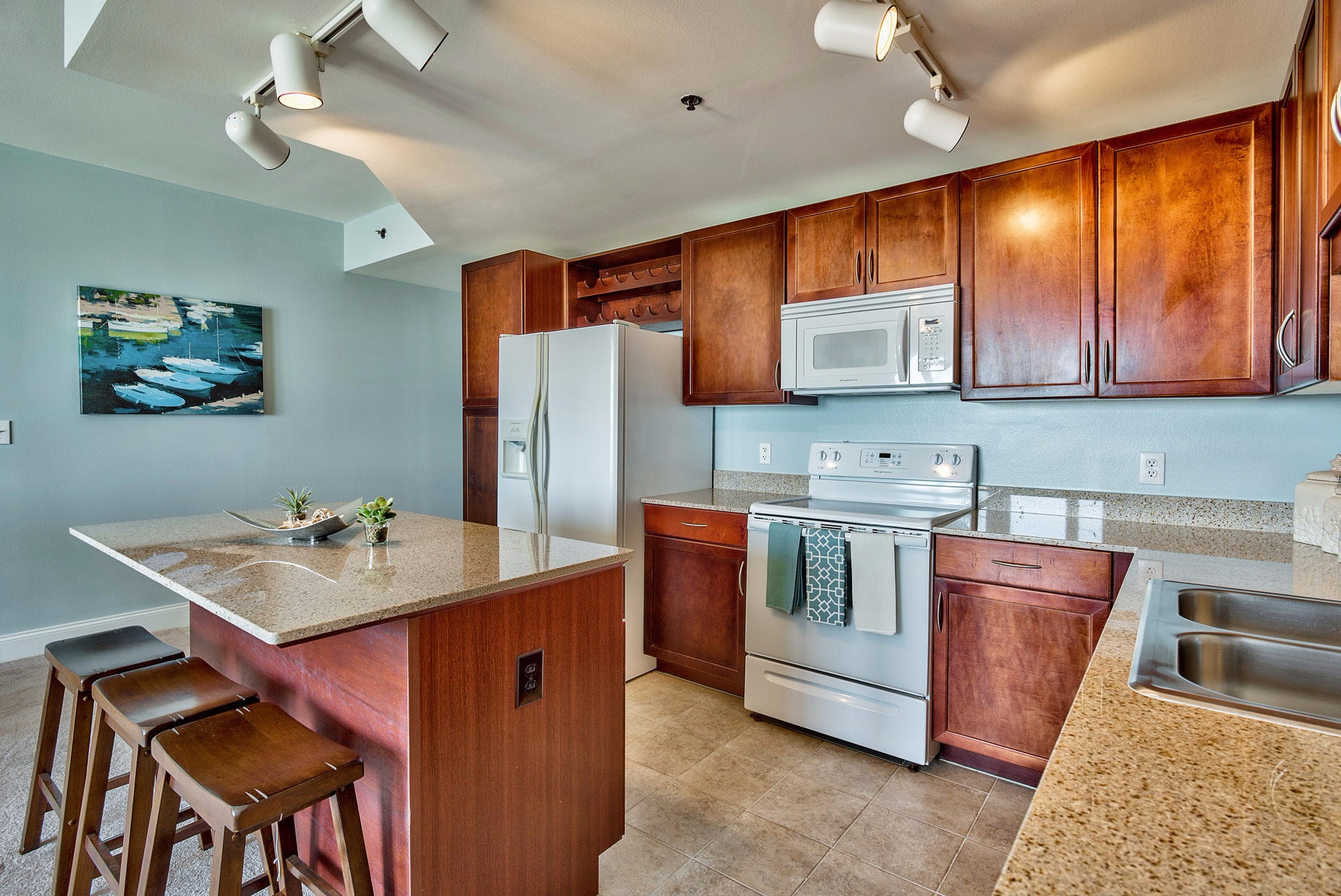 Laketown Wharf - Residential