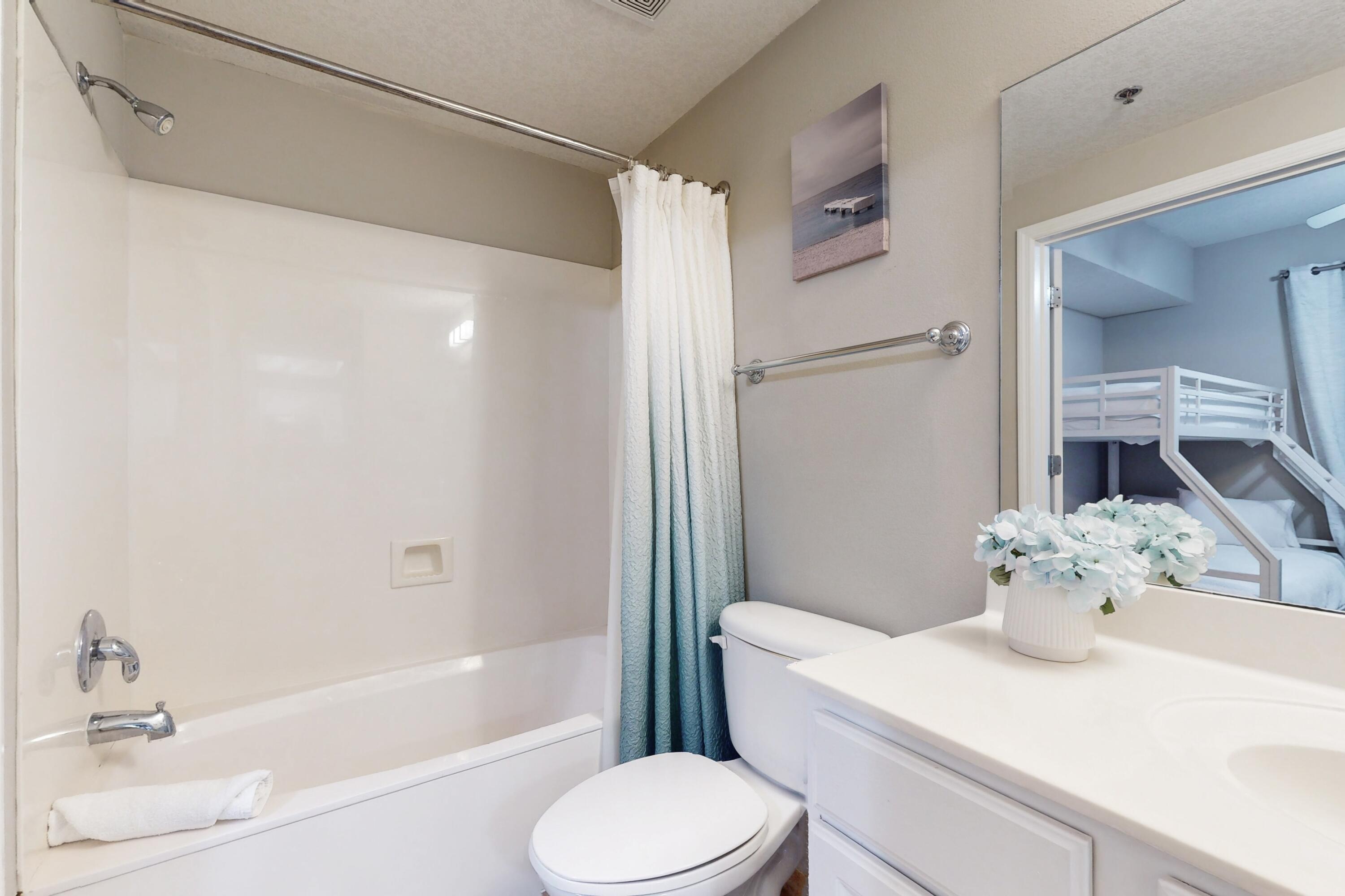 ARIEL DUNES II - Residential