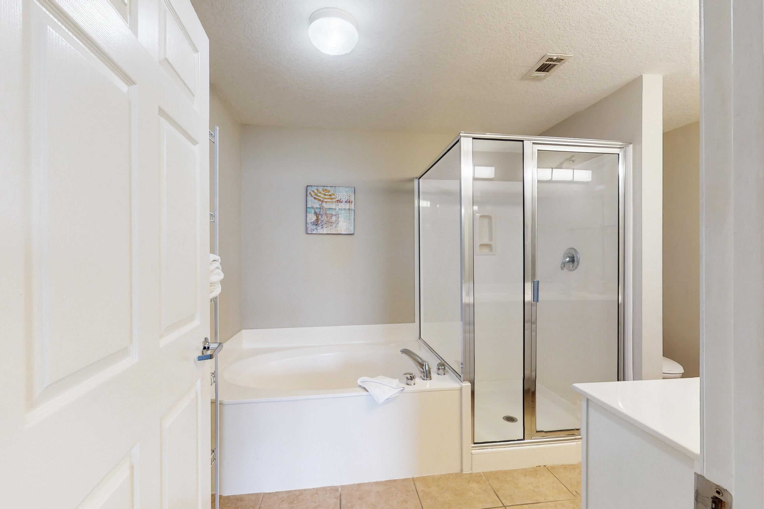 ARIEL DUNES II - Residential