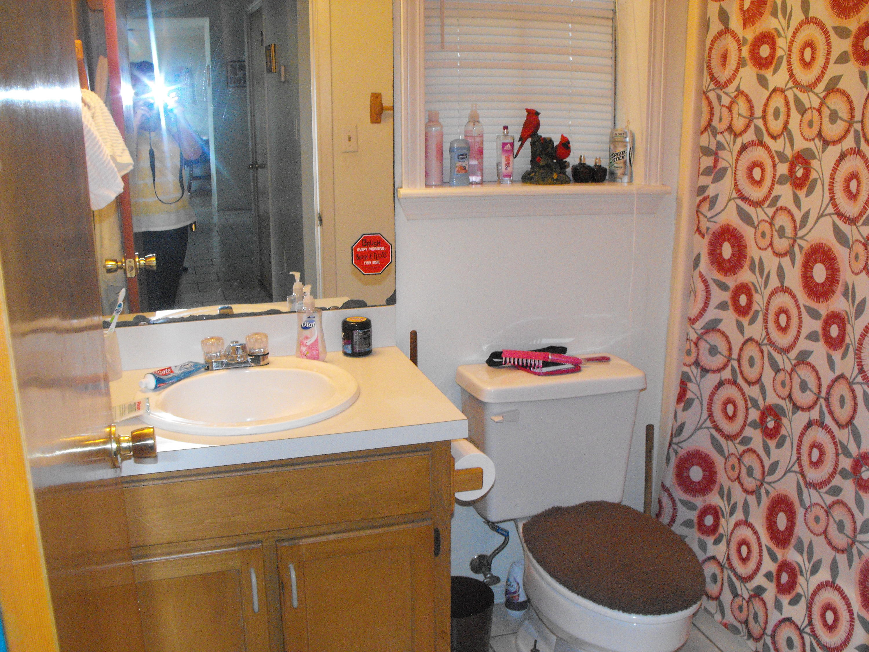 COUNTRYVIEW ESTATES - Residential Lease