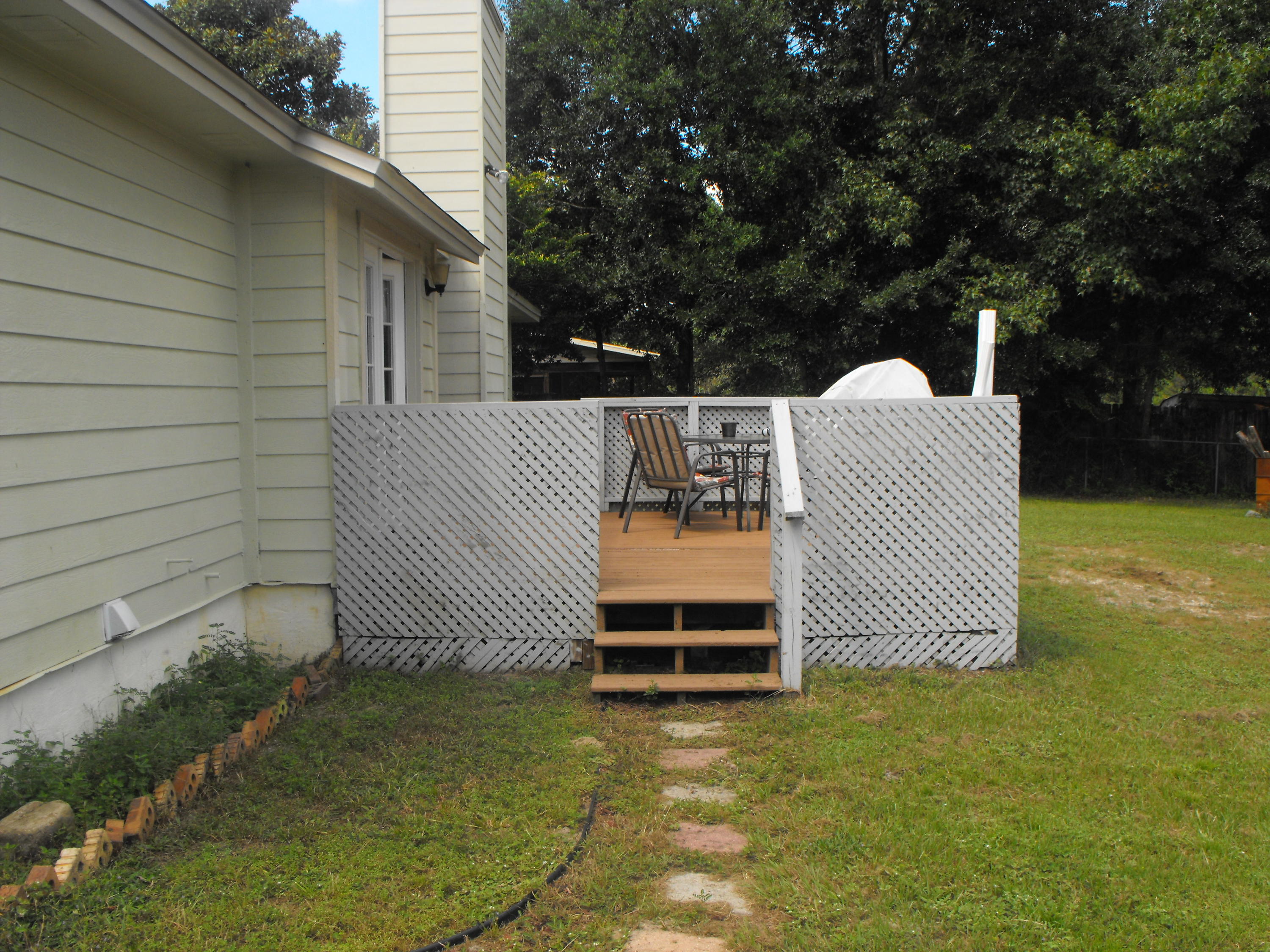 COUNTRYVIEW ESTATES - Residential Lease