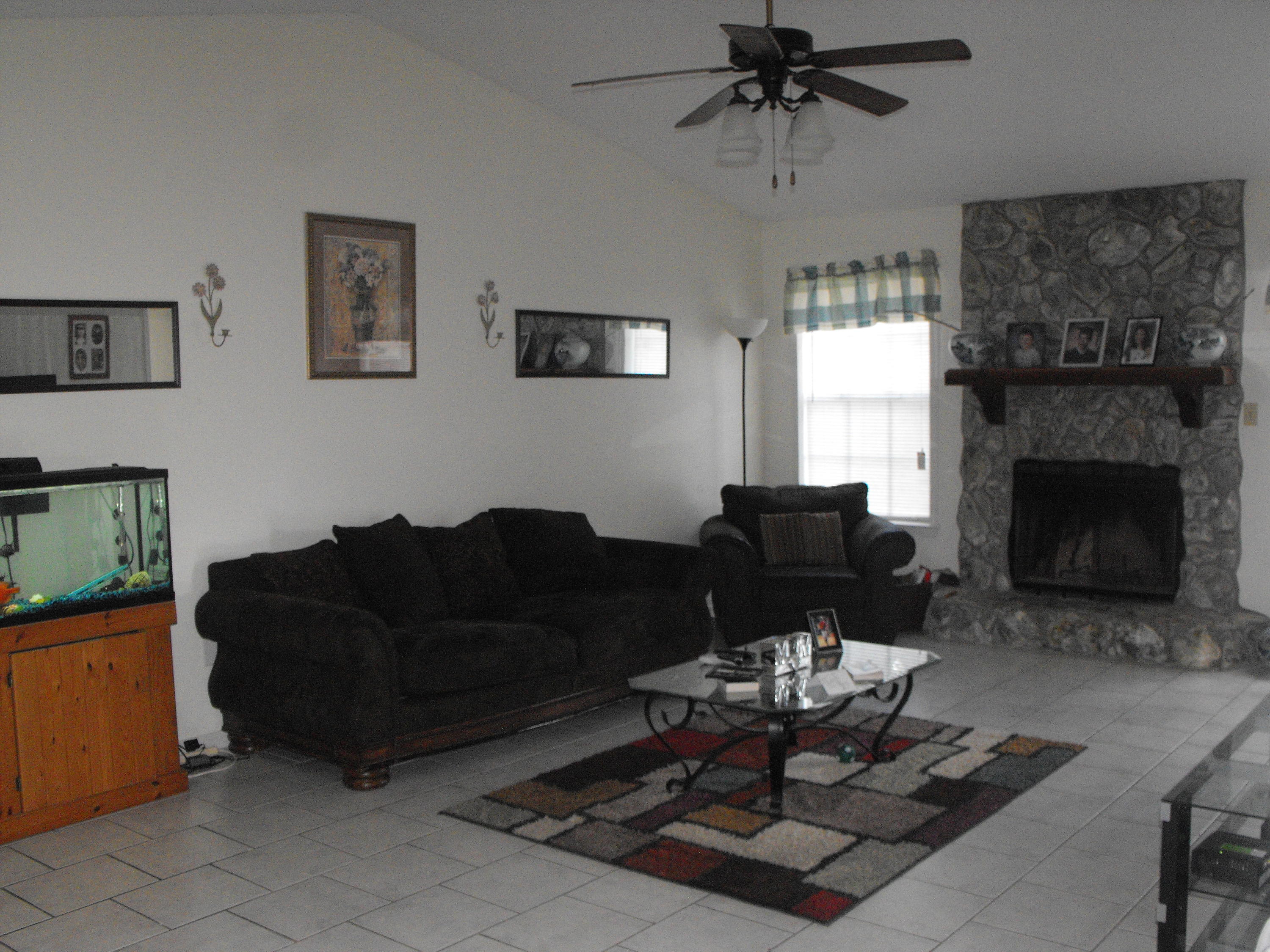 COUNTRYVIEW ESTATES - Residential Lease