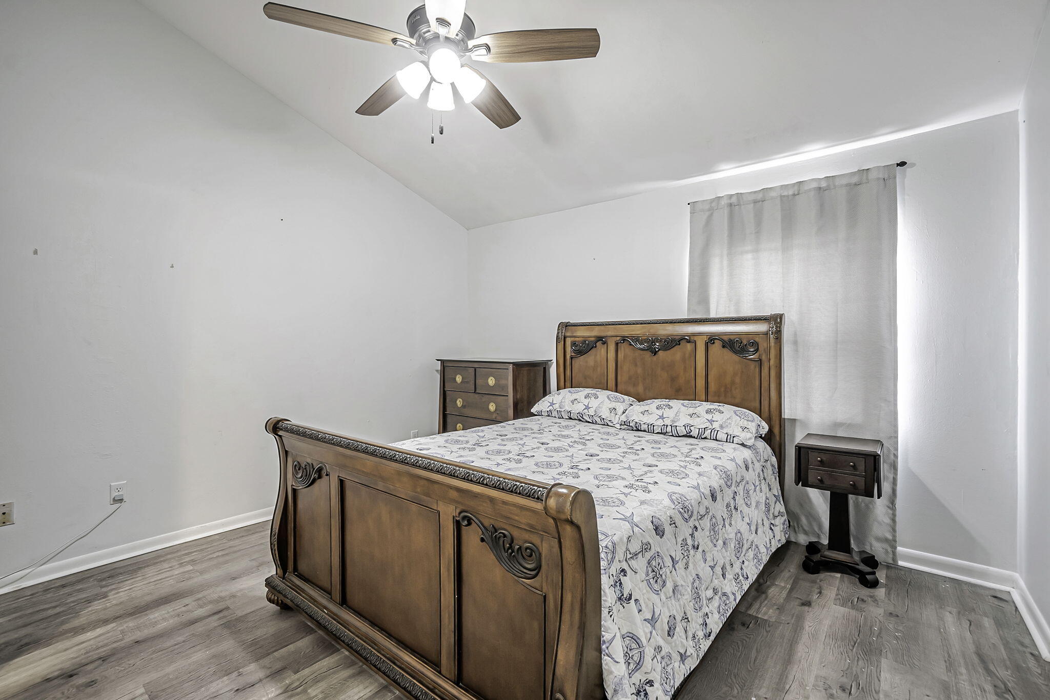 COMMODORES LANDING - Residential