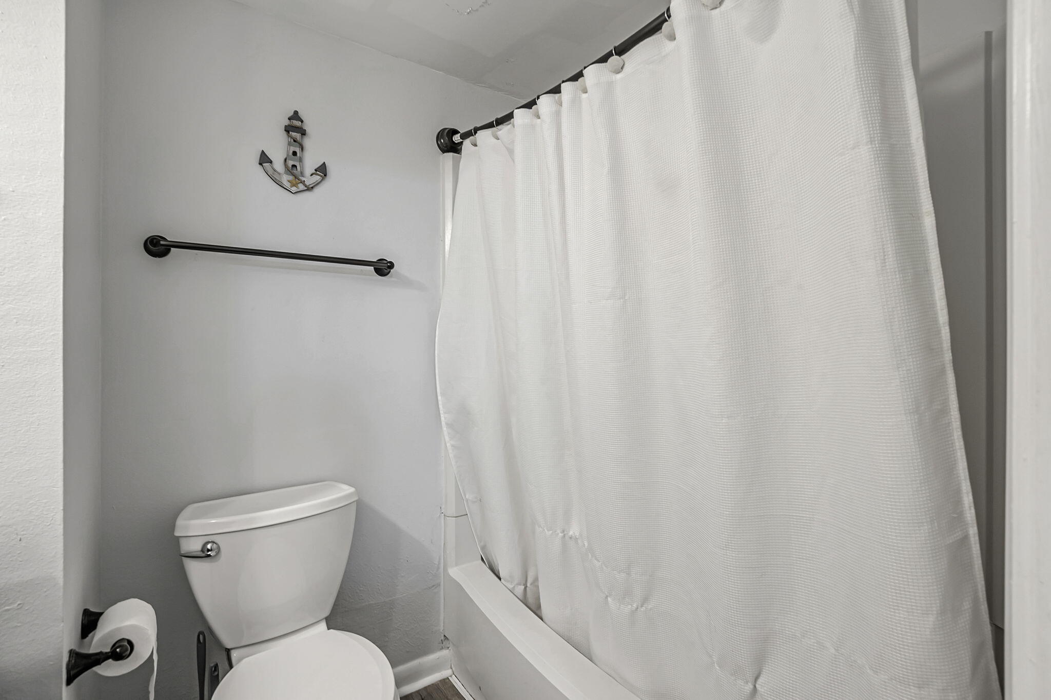 COMMODORES LANDING - Residential