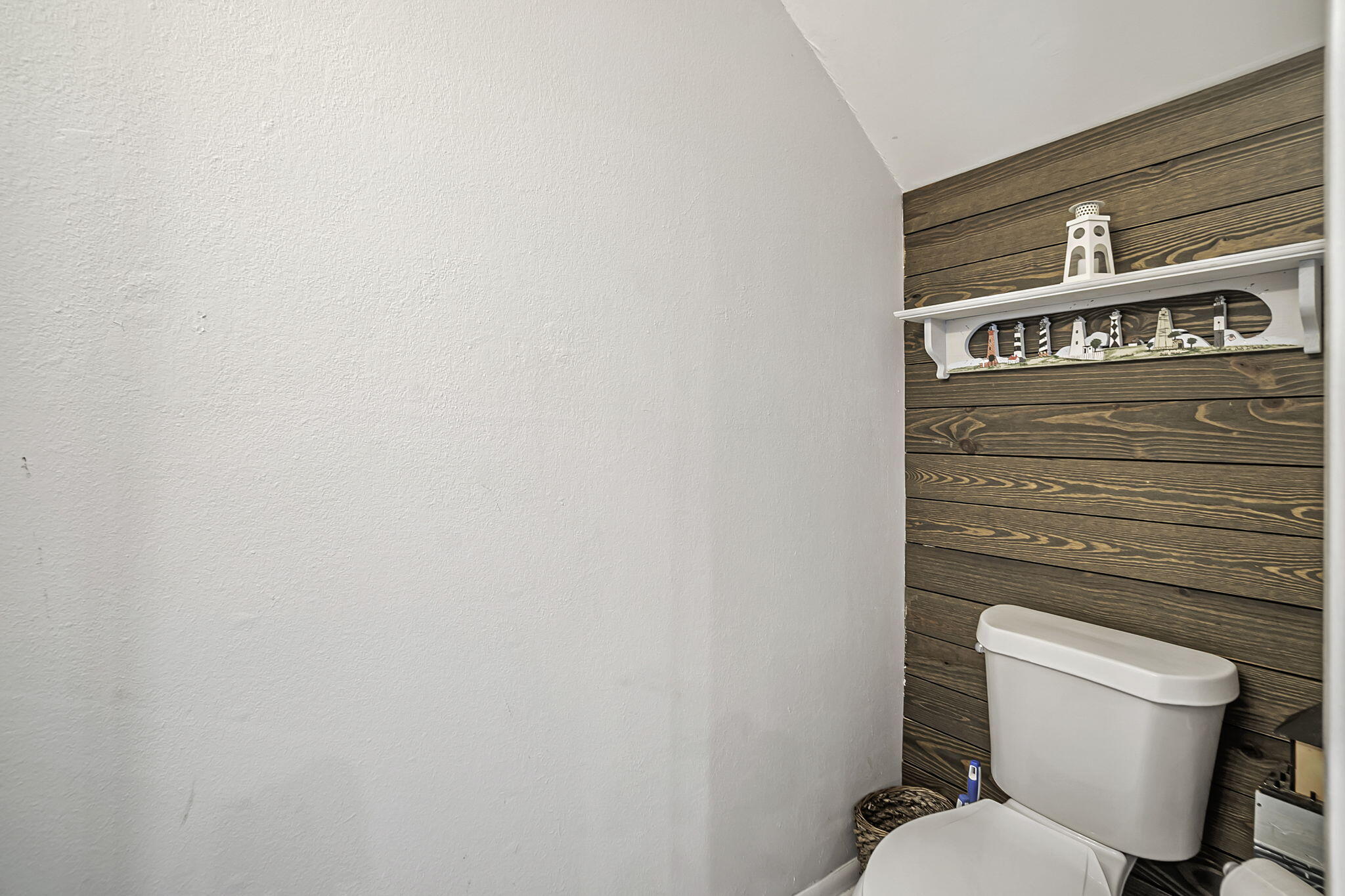 COMMODORES LANDING - Residential