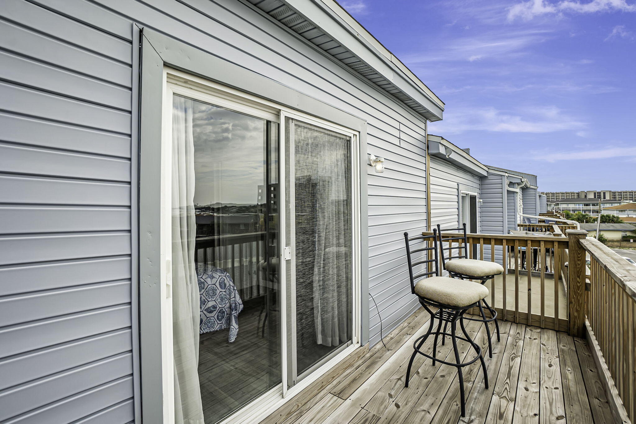 COMMODORES LANDING - Residential