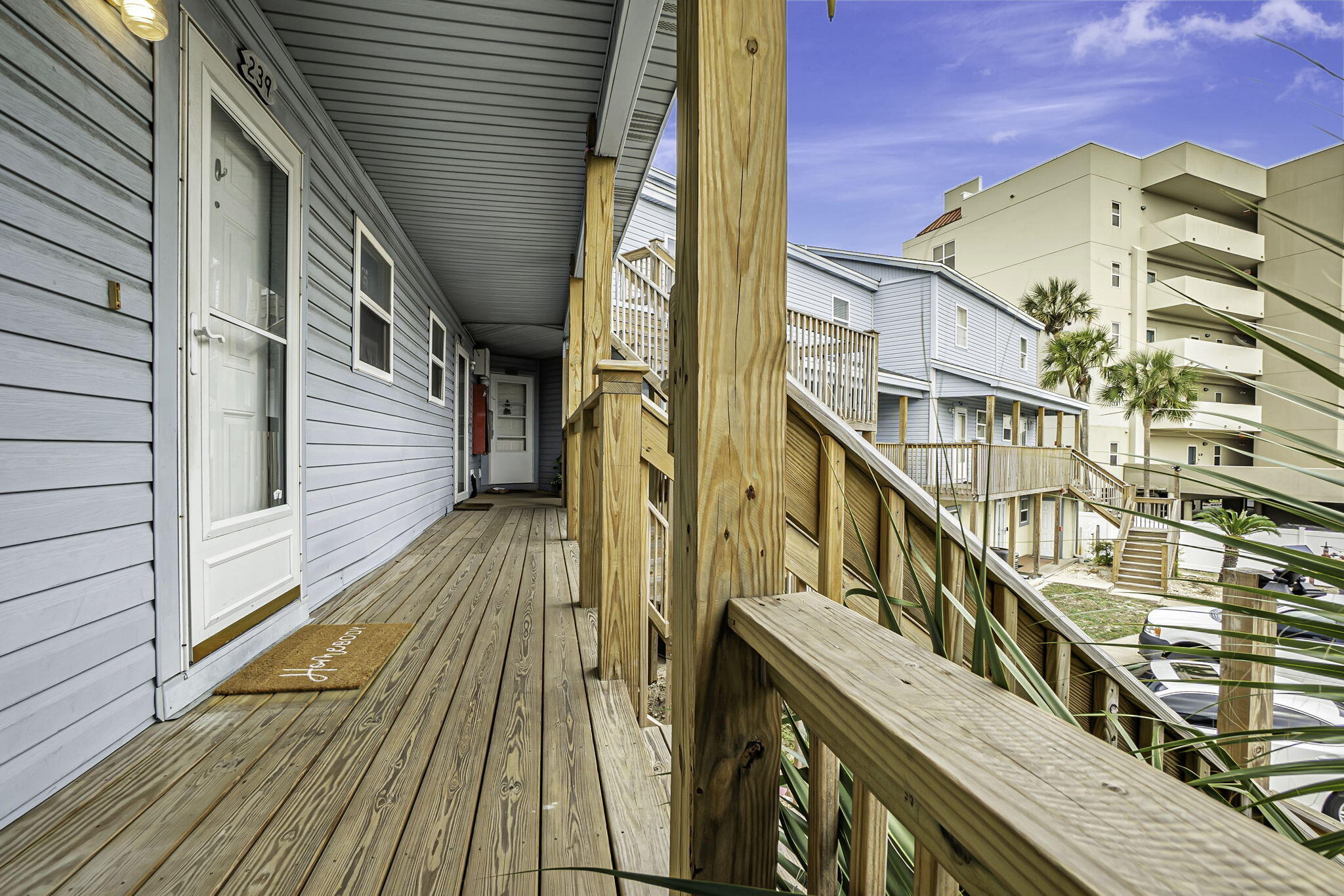 COMMODORES LANDING - Residential