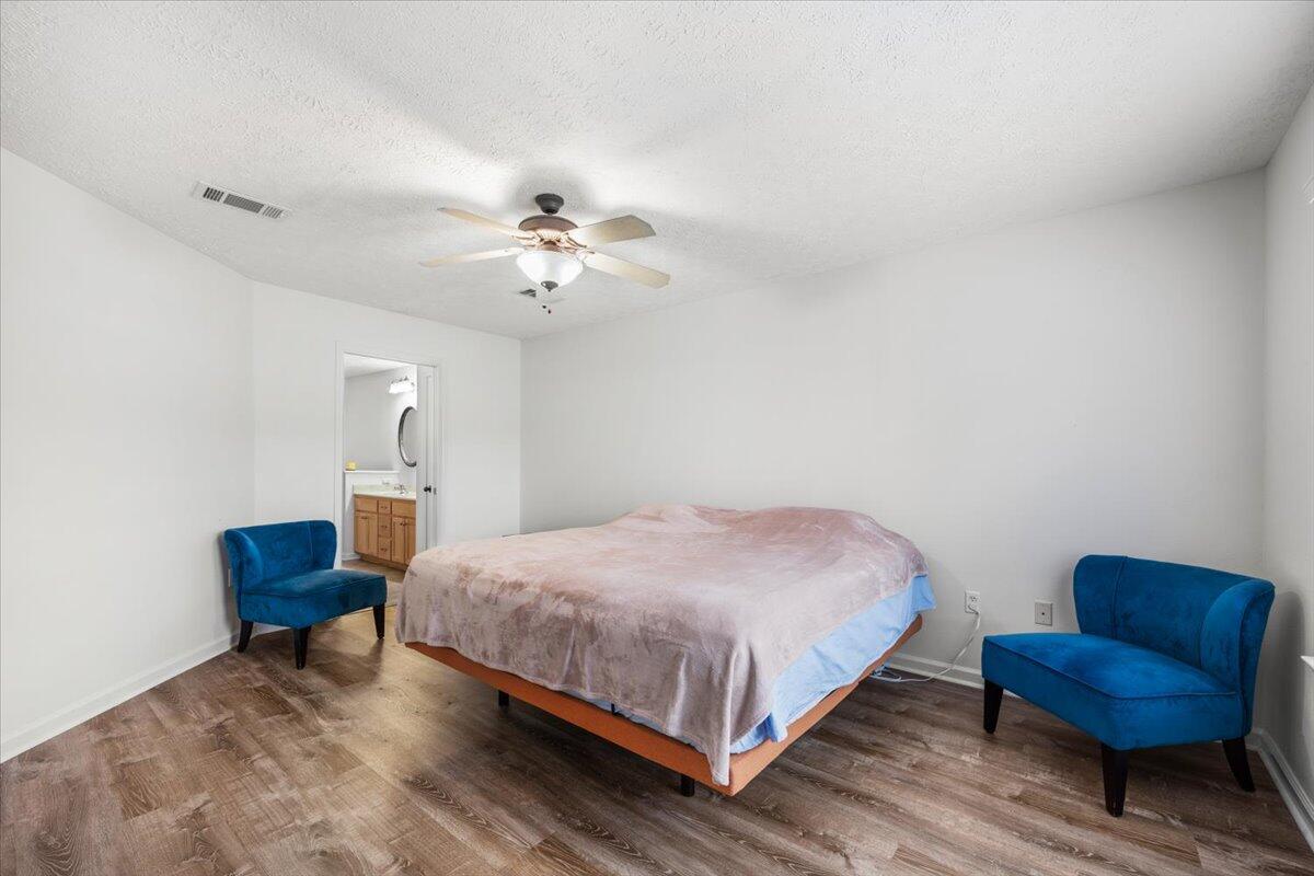 TIGER LAKE - Residential