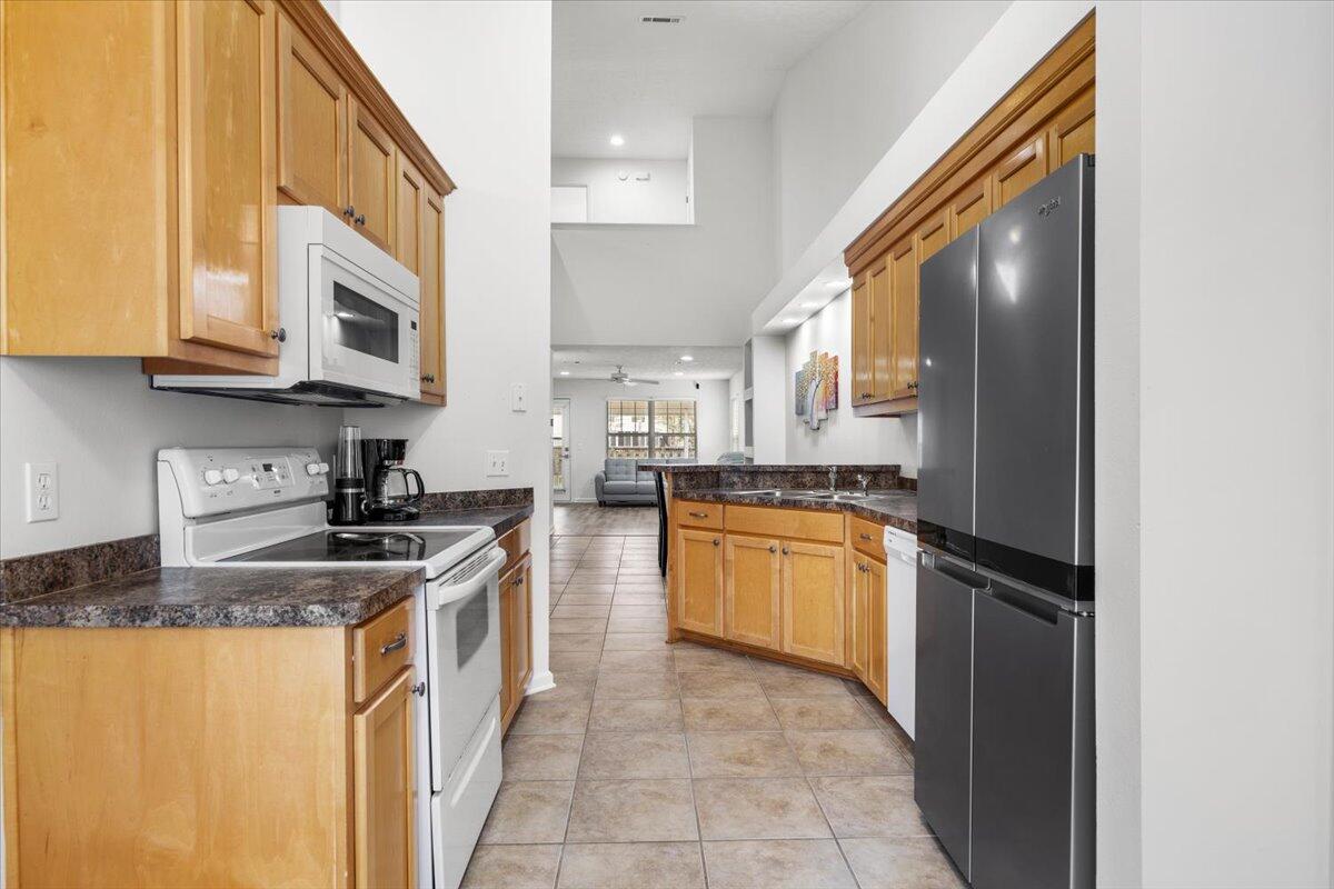 TIGER LAKE - Residential