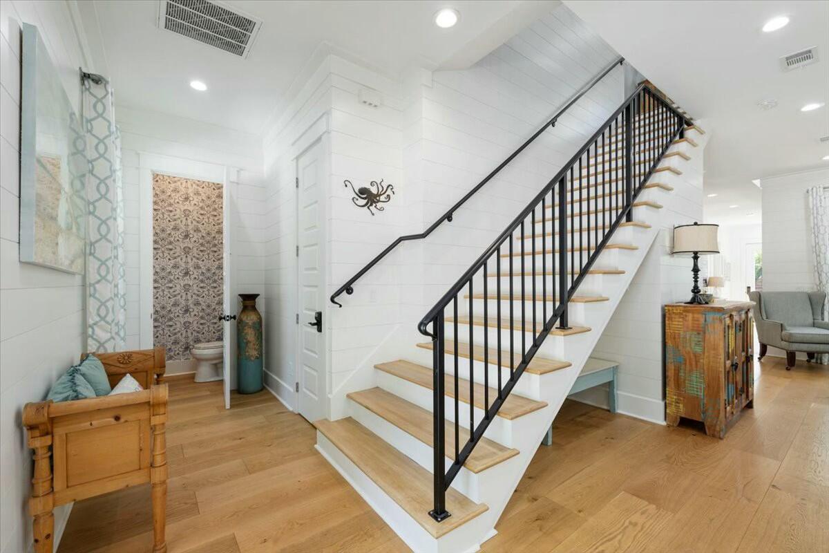 DALTON UNREC - Residential