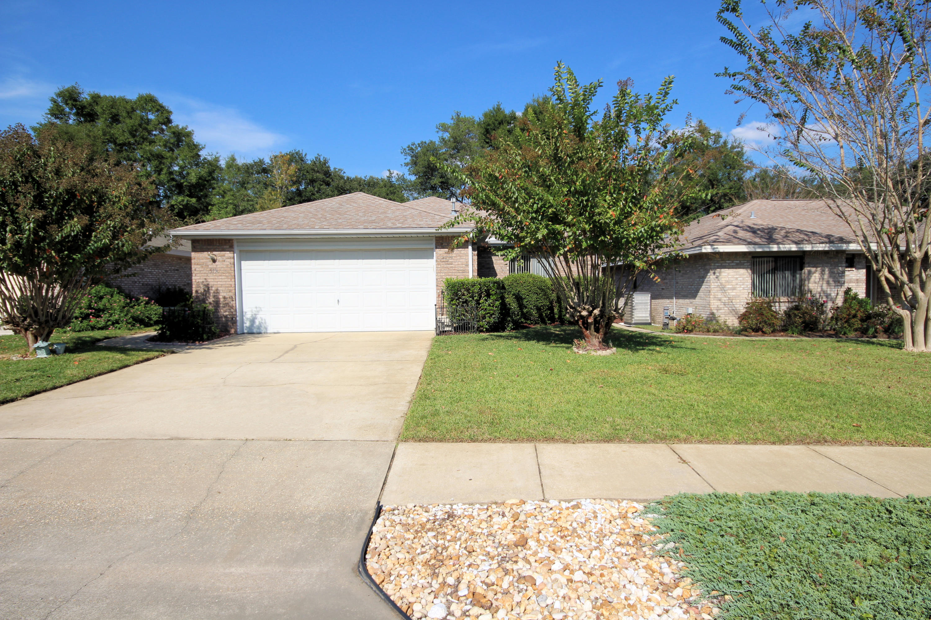 CEDAR RIDGE - Residential