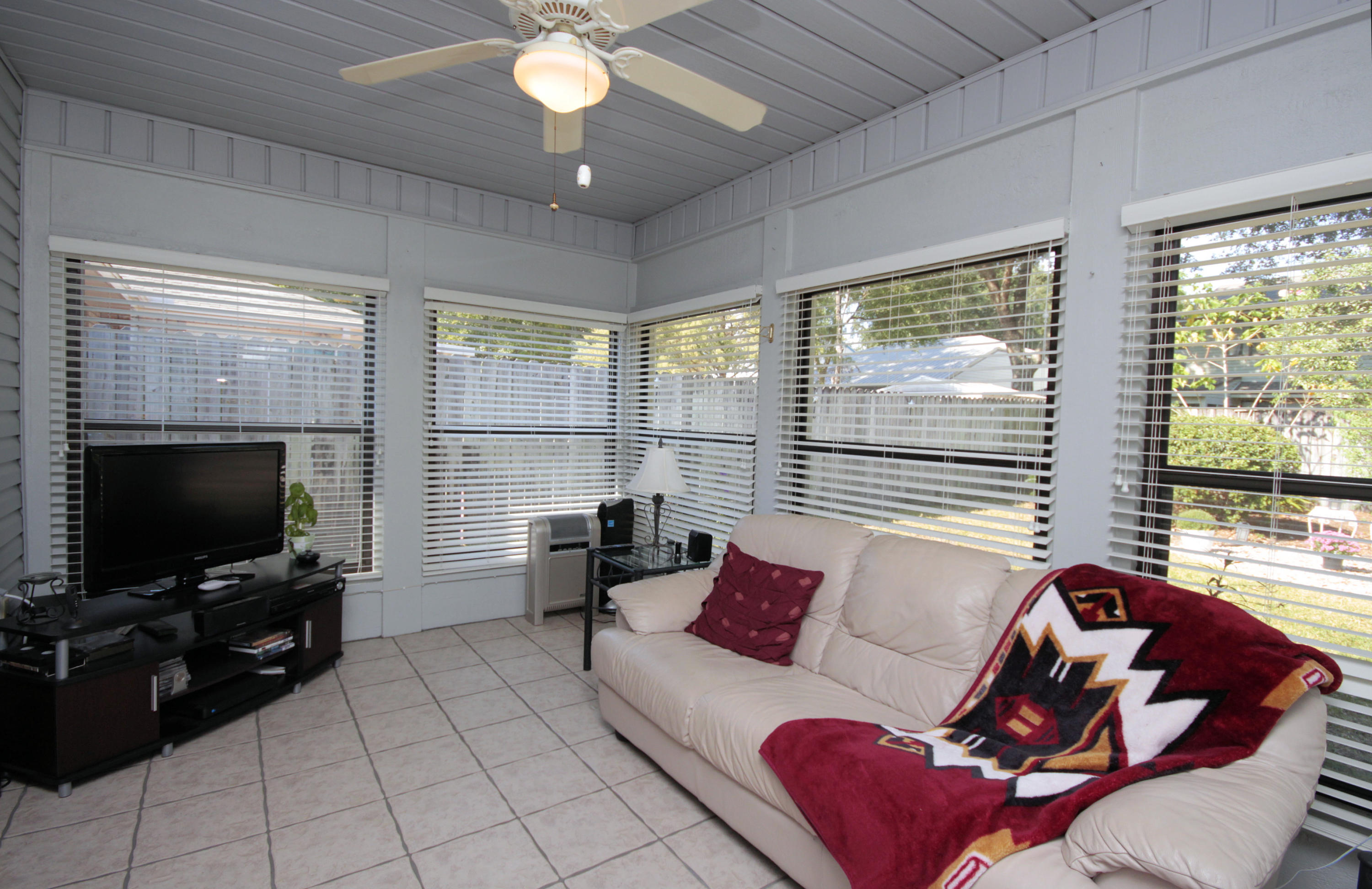 CEDAR RIDGE - Residential