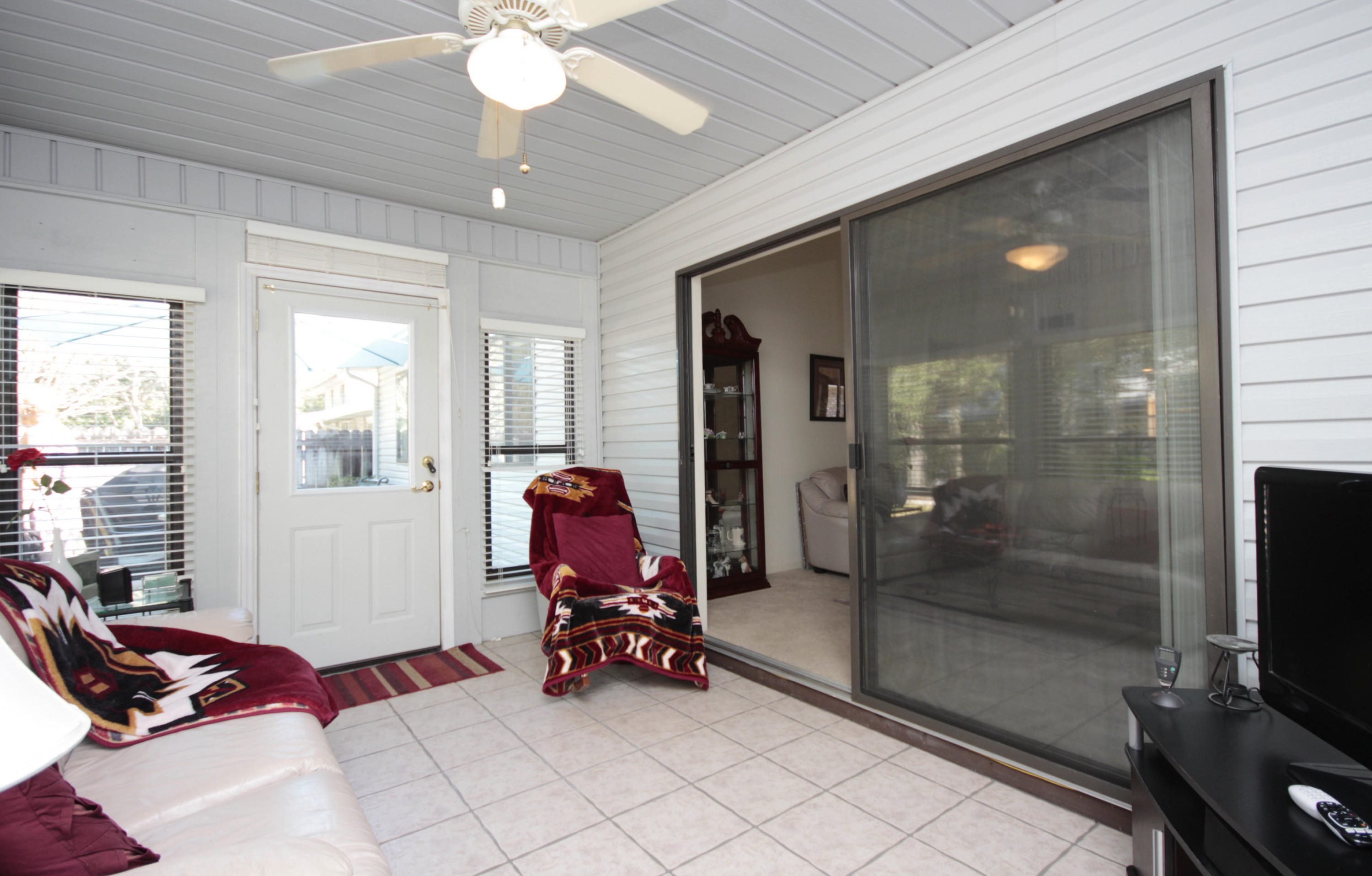 CEDAR RIDGE - Residential