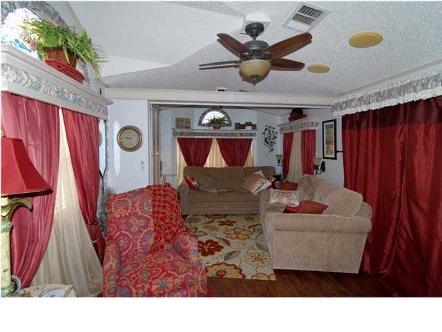 BRADLEY PARK - Residential