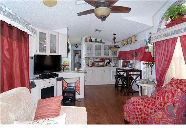 BRADLEY PARK - Residential