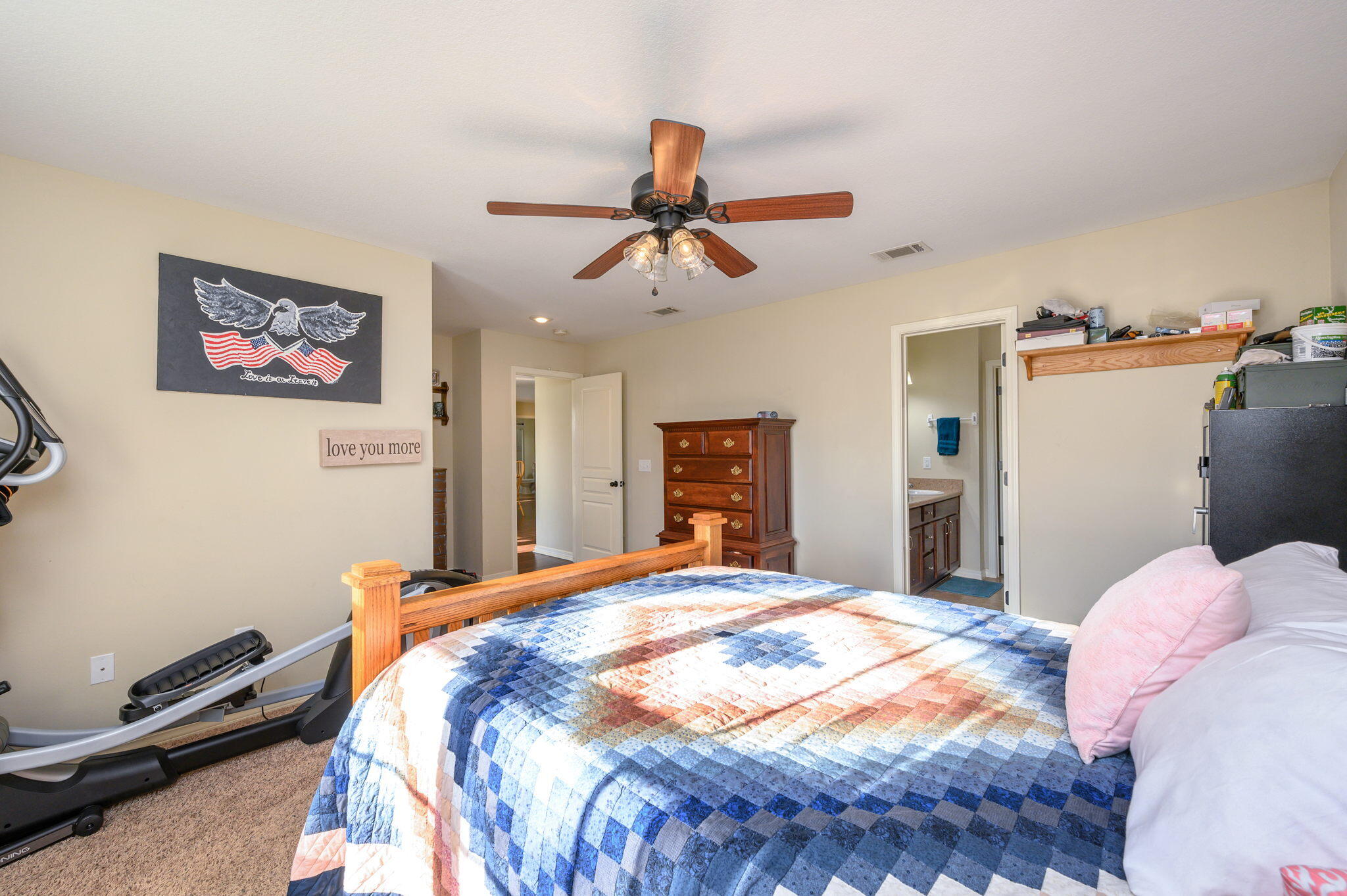 HUNTERS RIDGE - Residential