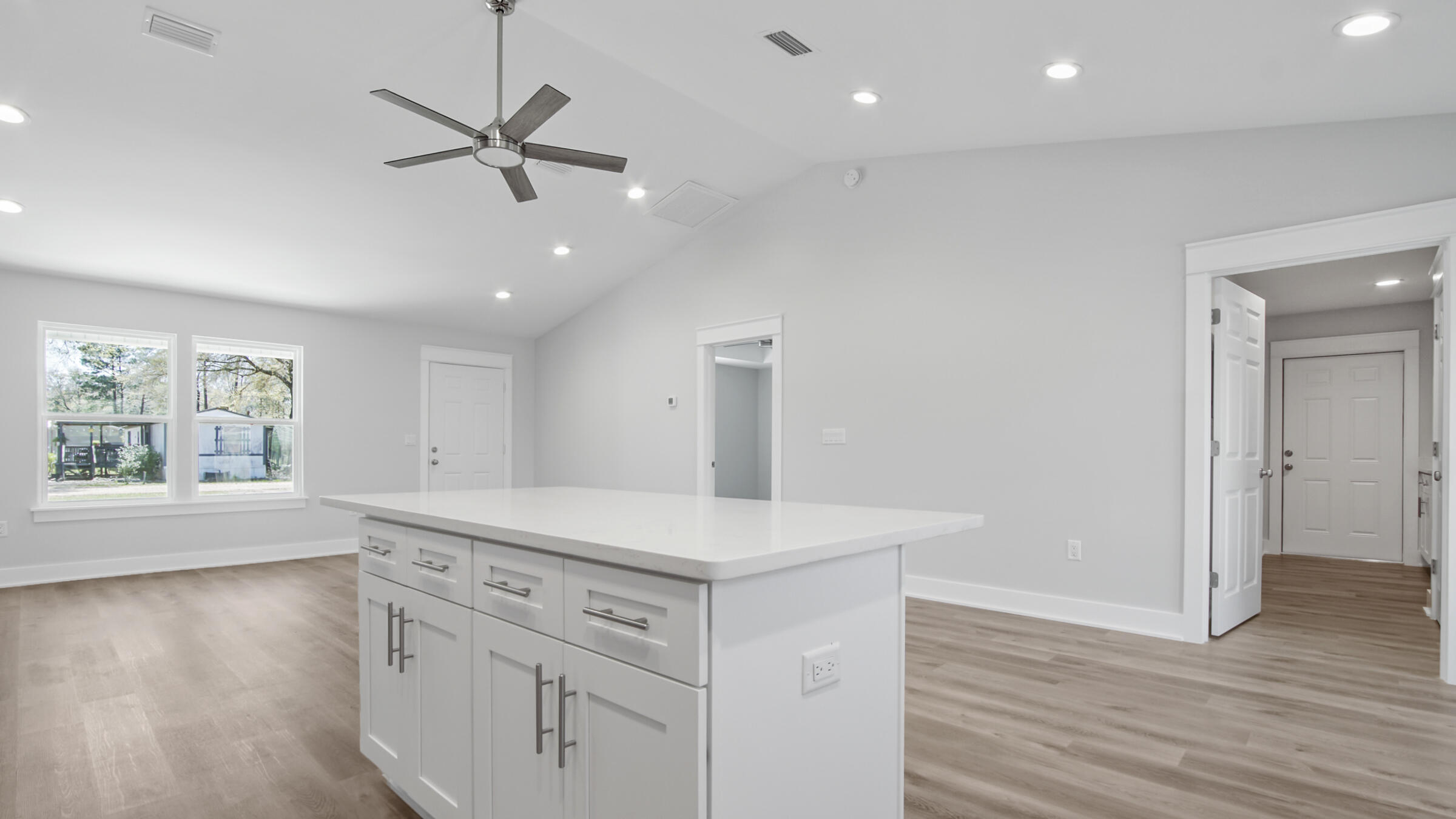 OAKWOOD HILLS UNIT 3 - Residential