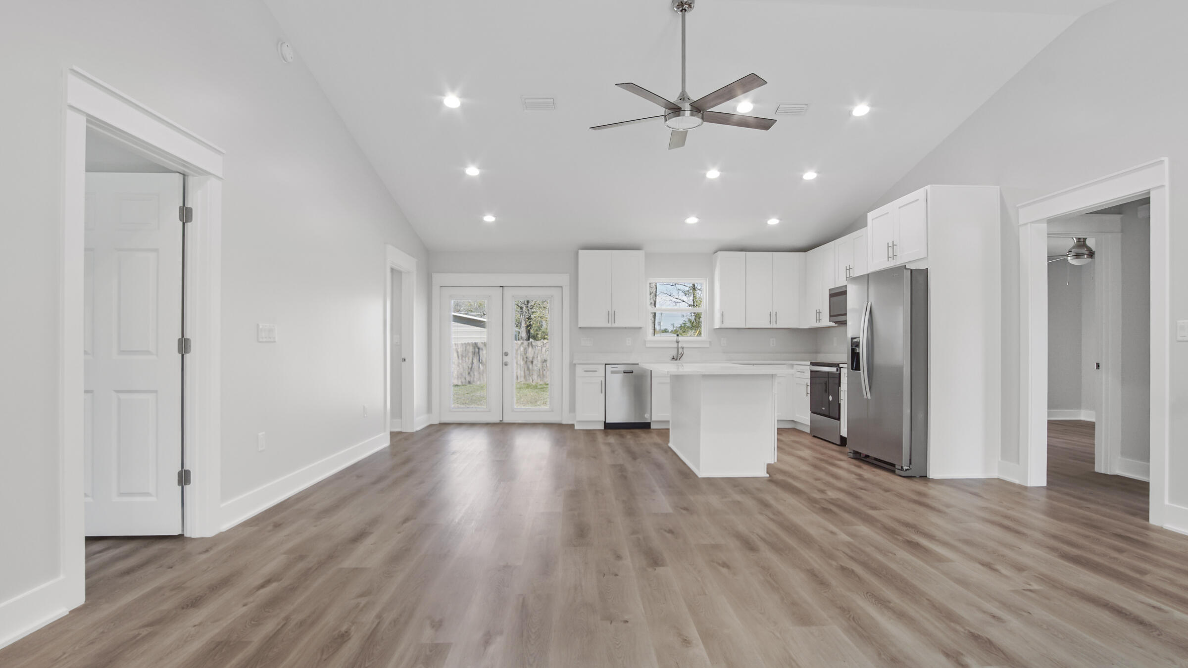 OAKWOOD HILLS UNIT 3 - Residential