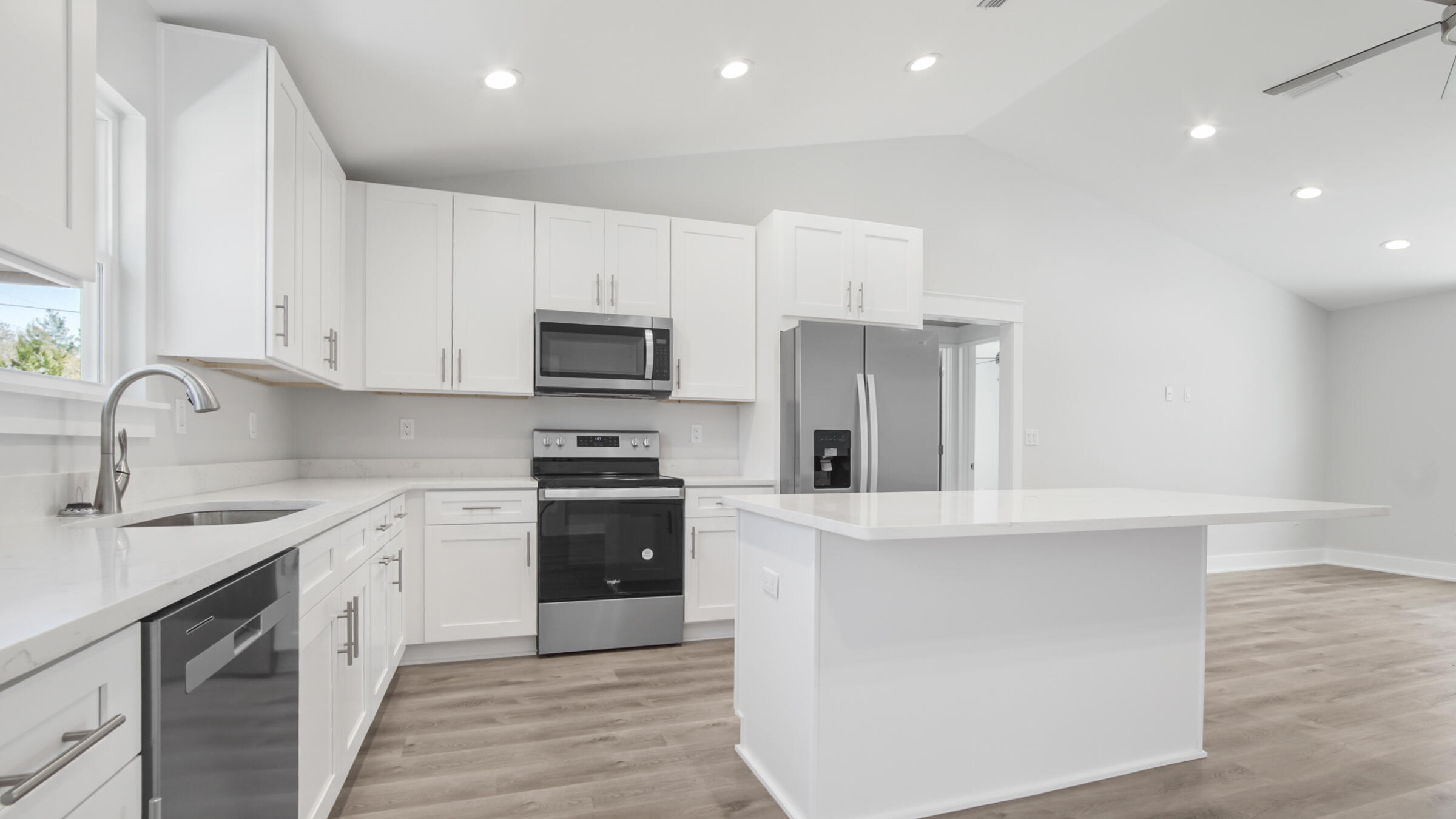 OAKWOOD HILLS UNIT 3 - Residential