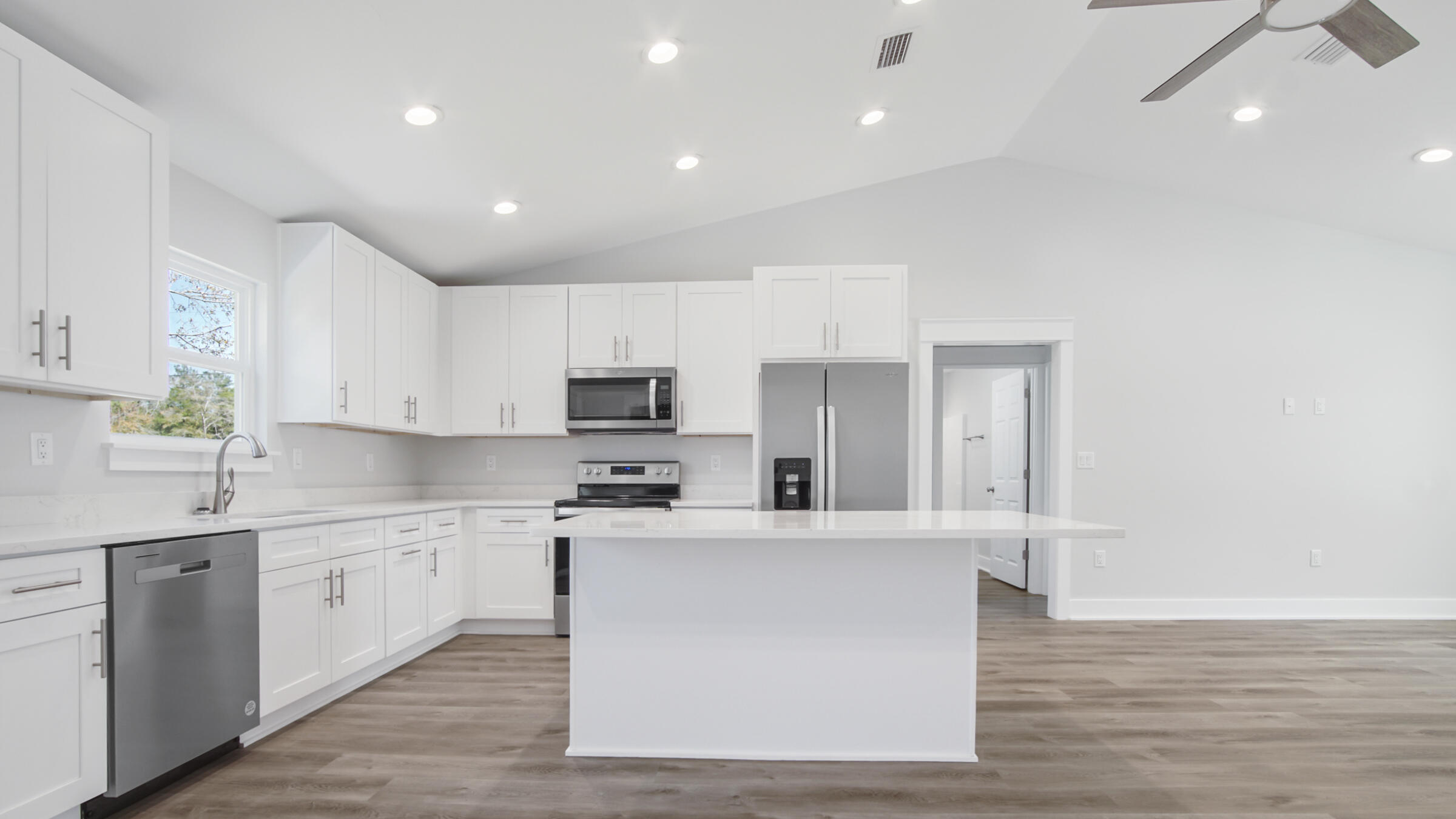 OAKWOOD HILLS UNIT 3 - Residential