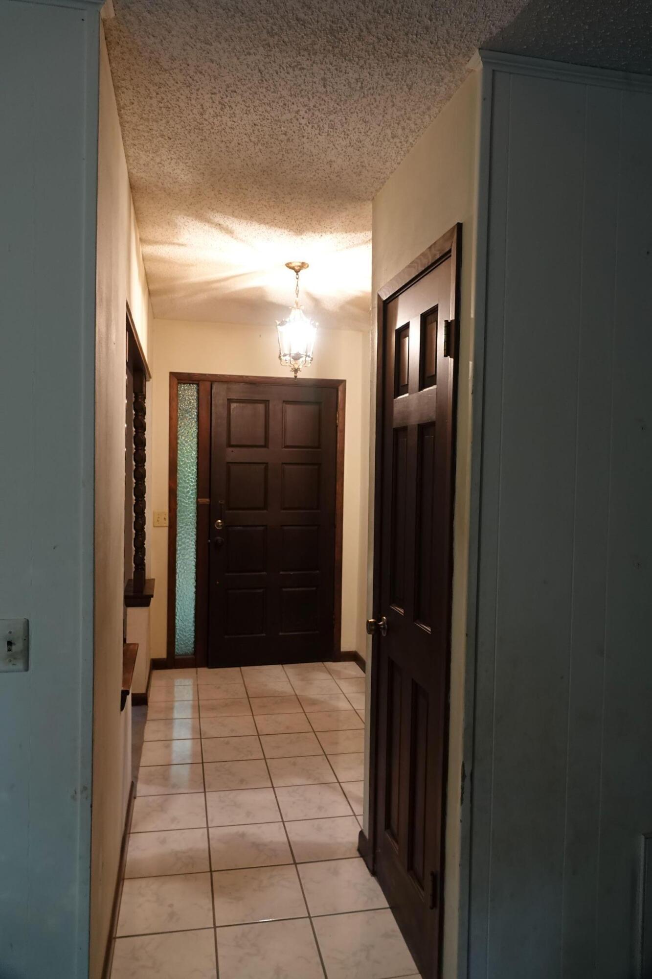 EDGEWATER VILLAGE - Residential