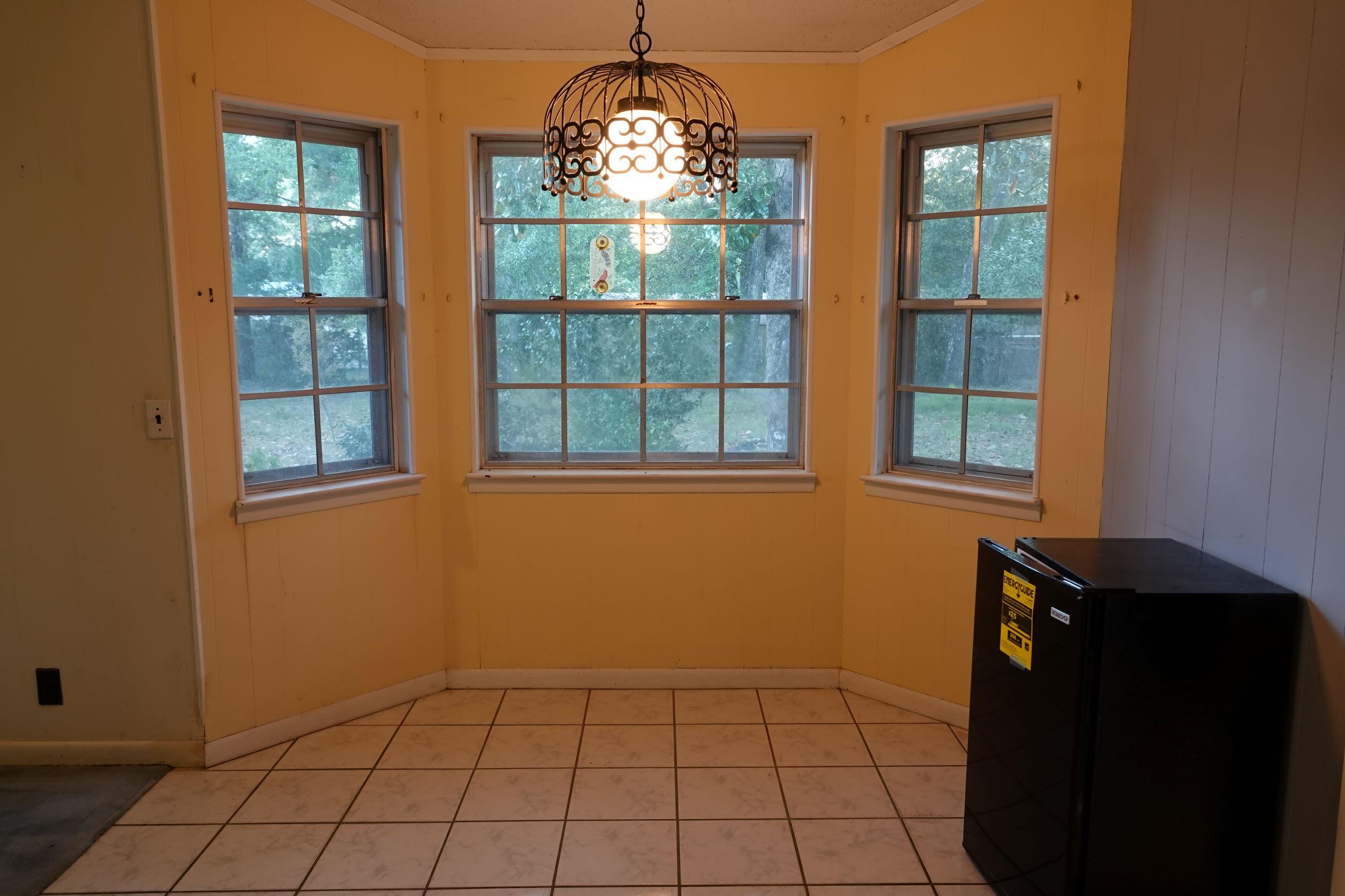 EDGEWATER VILLAGE - Residential