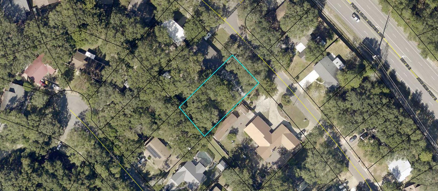 EDGEWATER VILLAGE - Residential