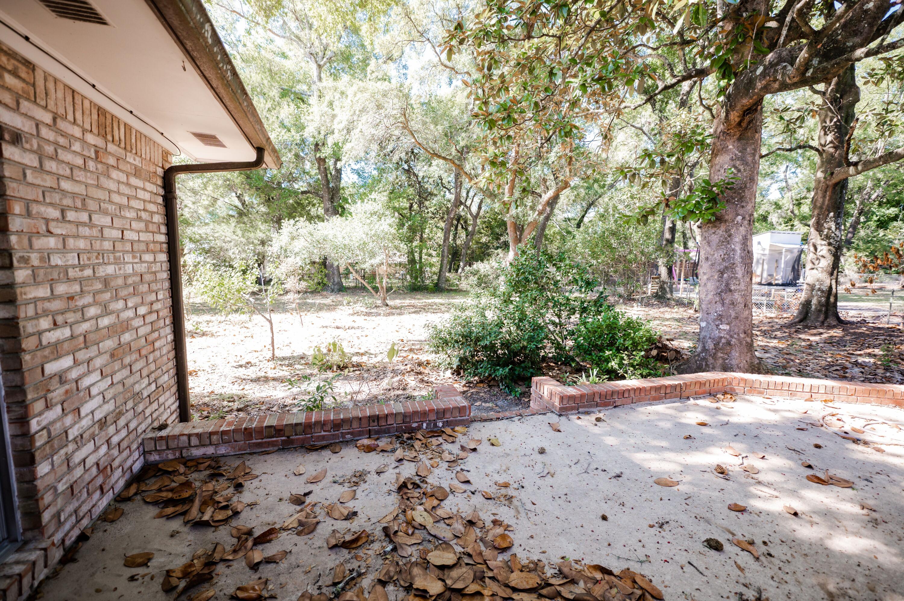 EDGEWATER VILLAGE - Residential