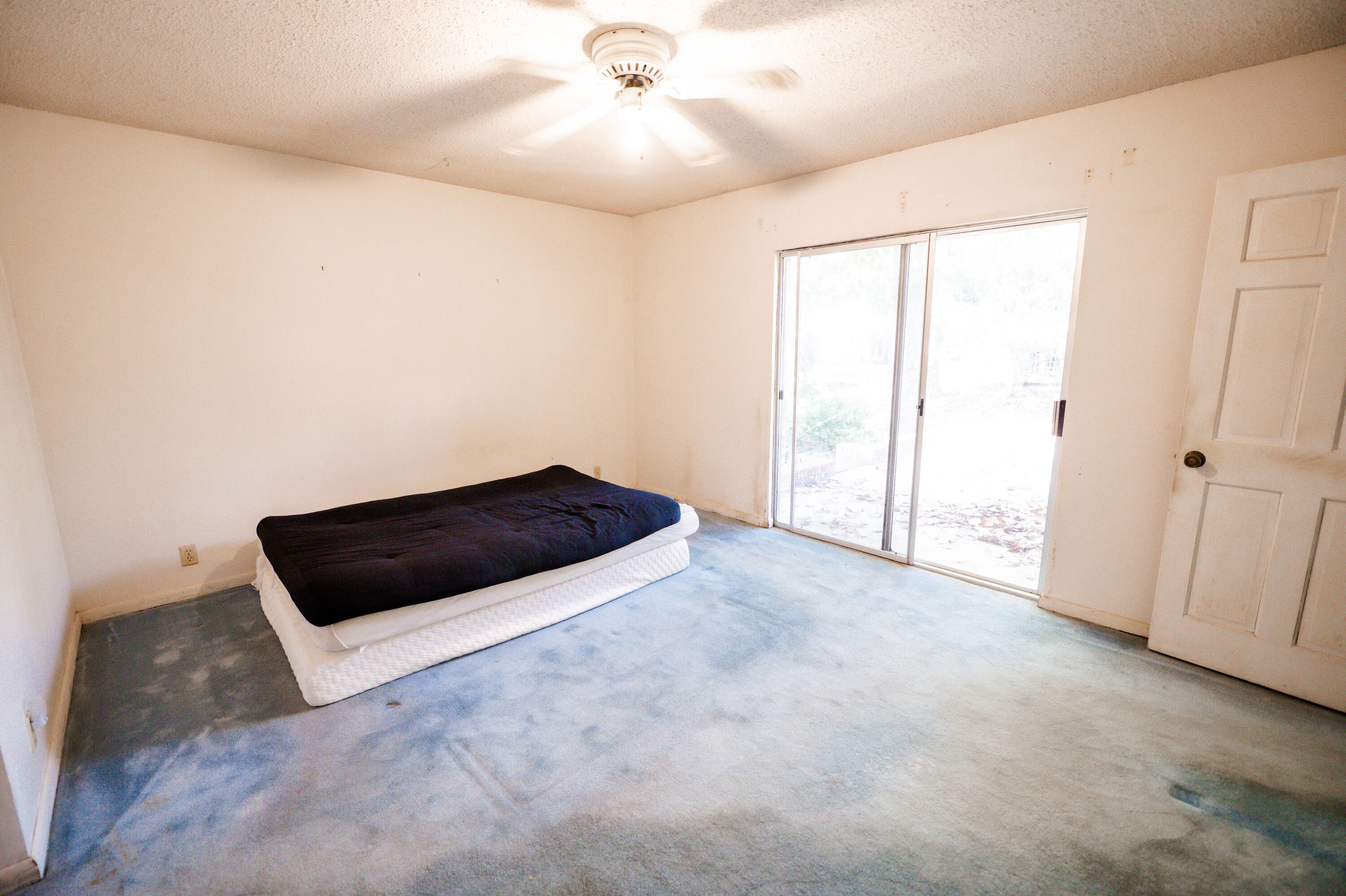 EDGEWATER VILLAGE - Residential