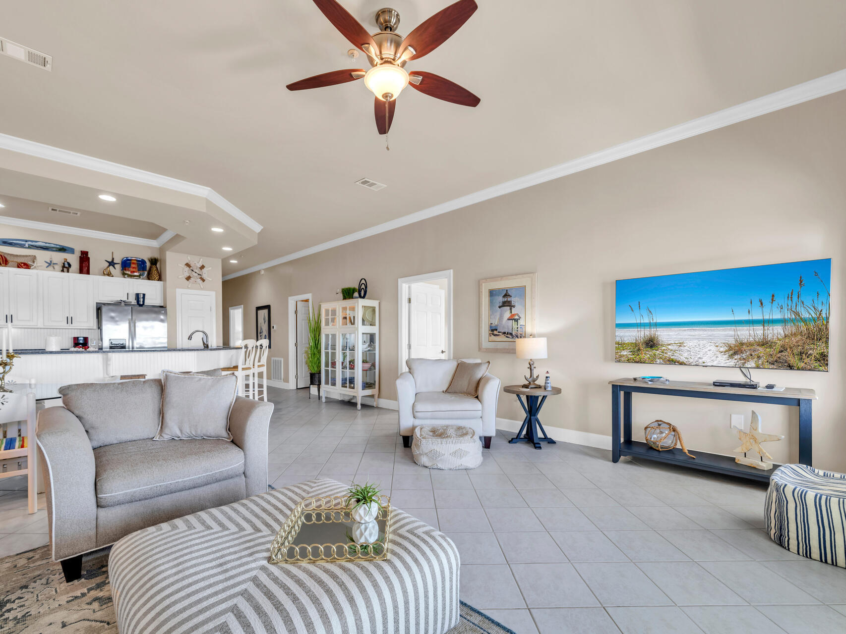 PAVILION PALMS - Residential