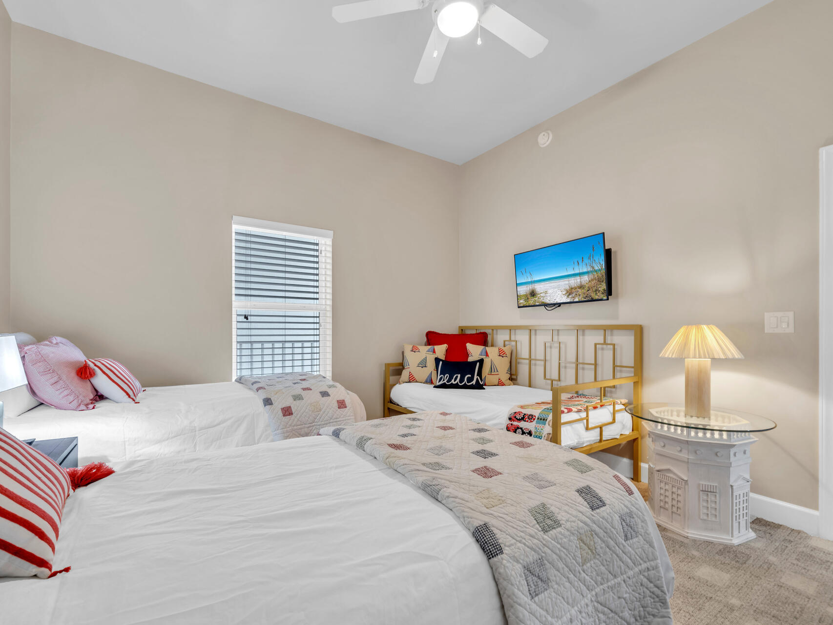 PAVILION PALMS - Residential