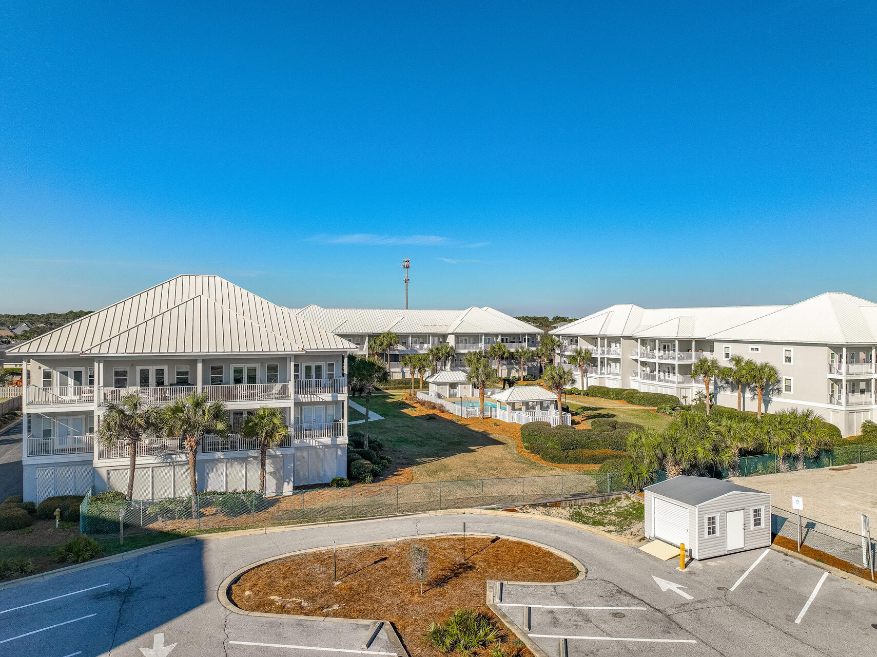 PAVILION PALMS - Residential