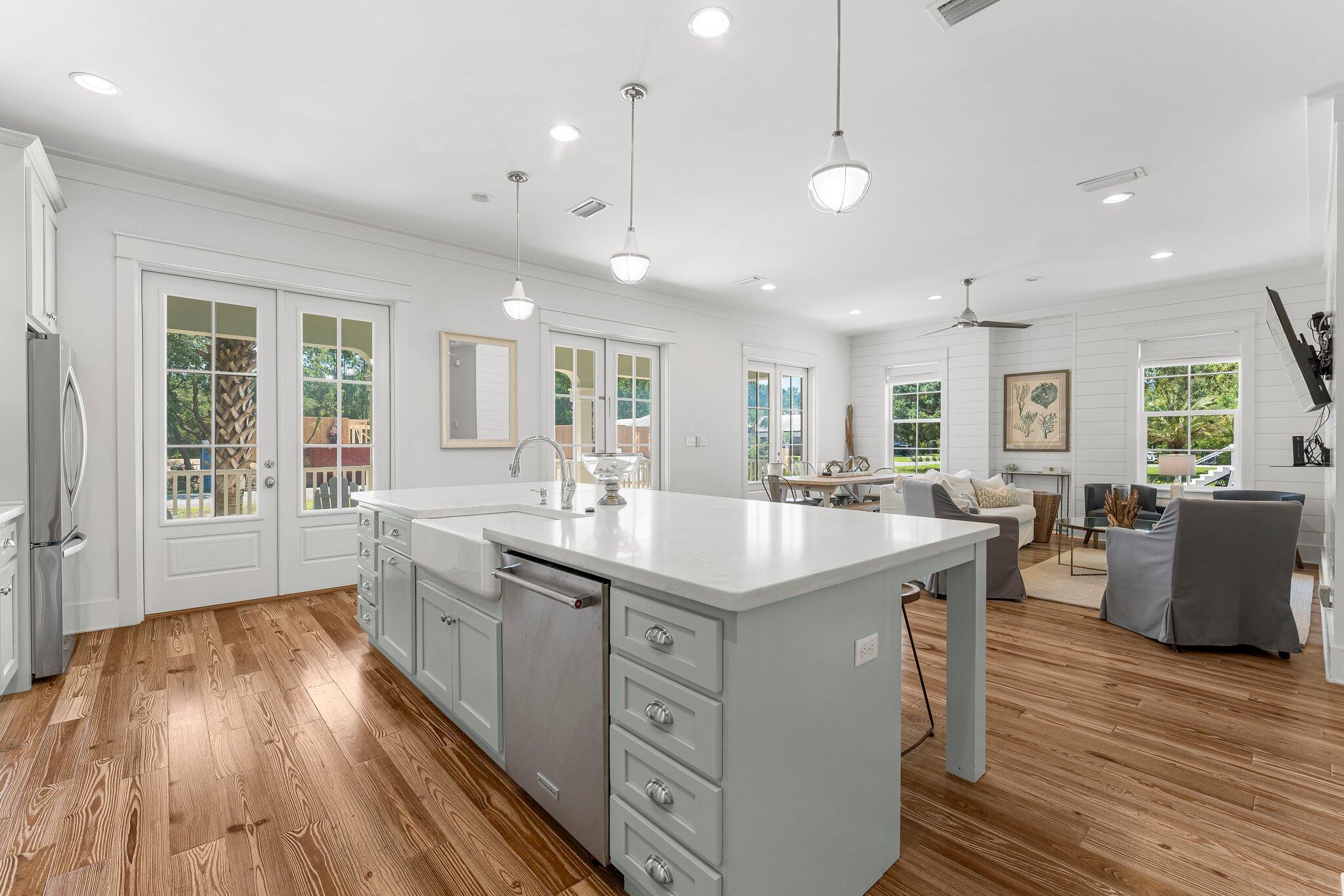 SEACREST - Residential