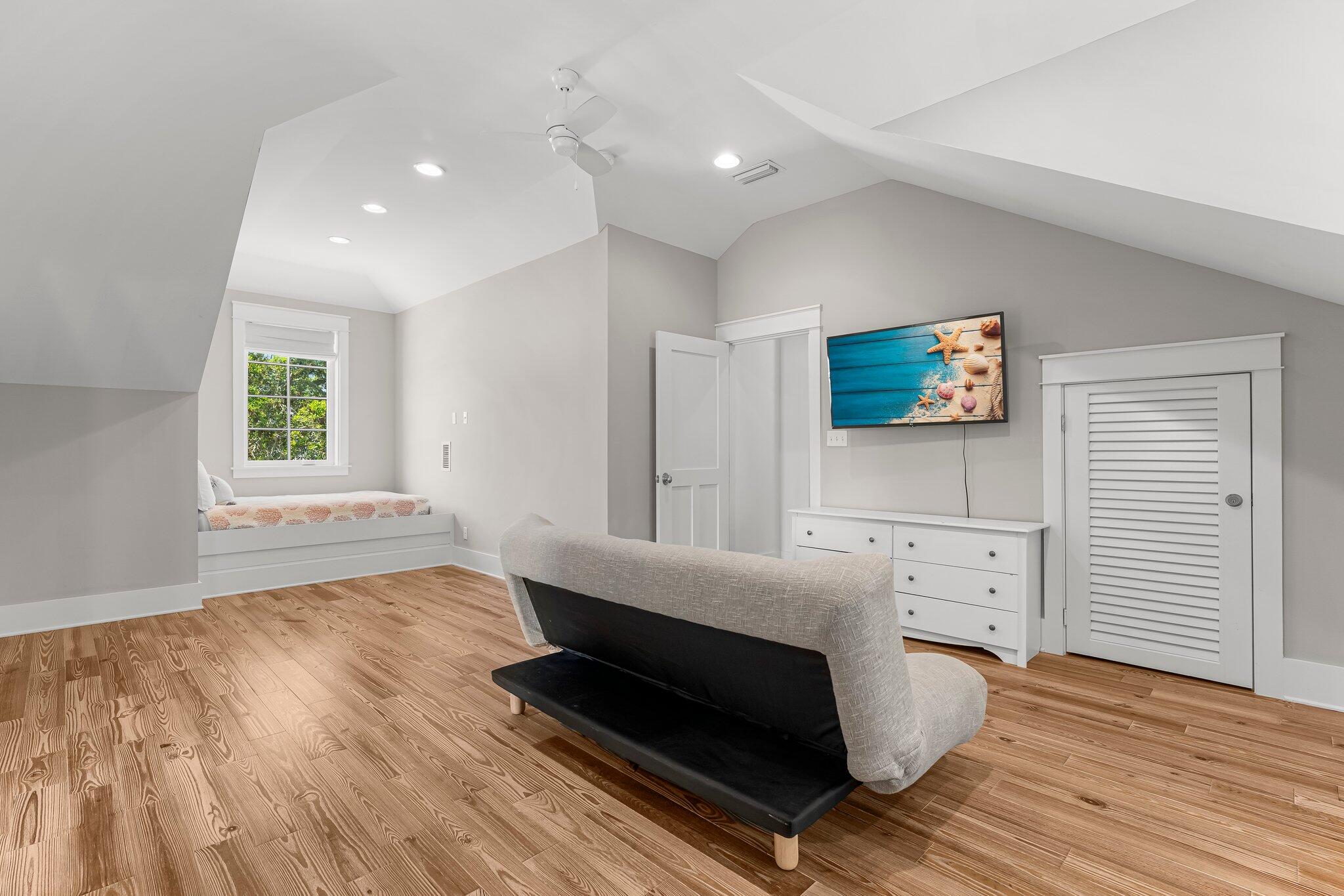 SEACREST - Residential