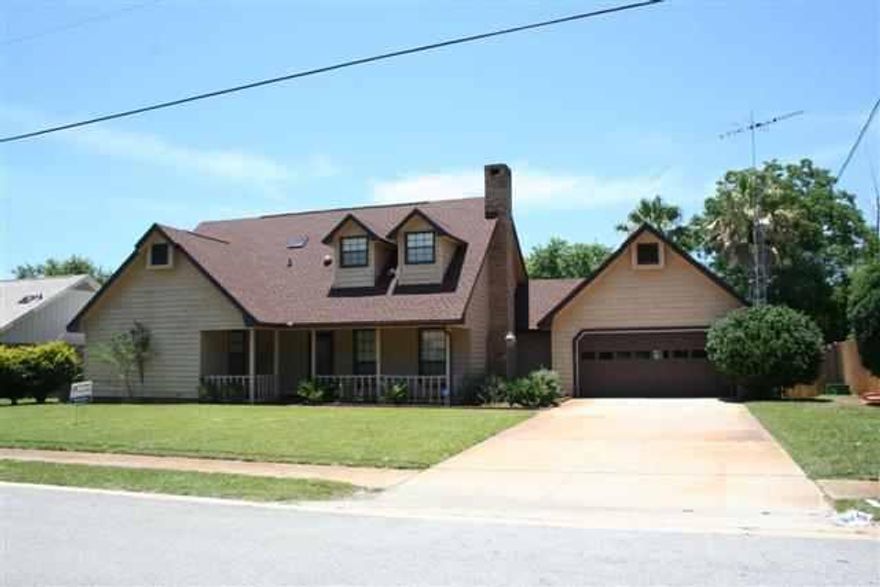 3 Bedrooms, 2 Bath Pool Home with sprinkler system and fenced backyard. Front entry offers nice porch. The Living Room has a cathedral ceiling, bricked fireplace and is carpeted. A dining area off the kitchen offers a unique floor almost-to-ceiling paned-window view to the outside. Off the opposite side of the kitchen there is an eat-in or breakfast area with bay windows. The master suite has 2 separate closets, and the master bath. Ceiling fans throughout the inside. A deck, shade trees and a large landscaped backyard is at the rear of this property. The pool has a new pool liner.