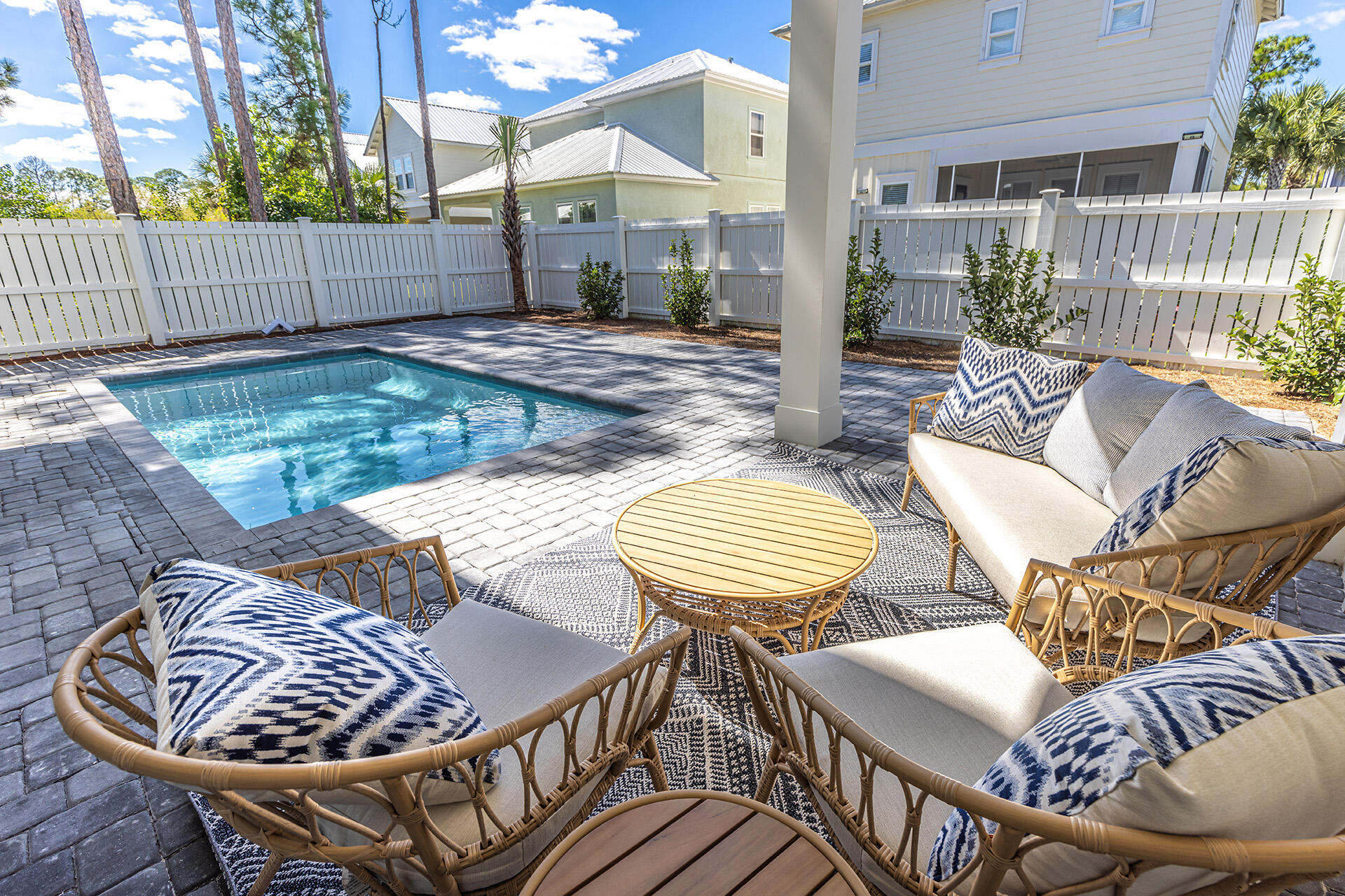 FRANGISTA BEACH - Residential