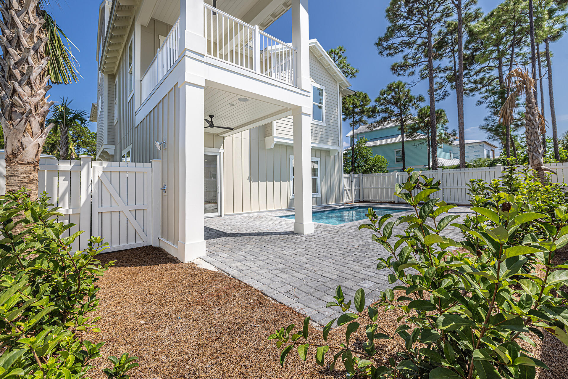 FRANGISTA BEACH - Residential