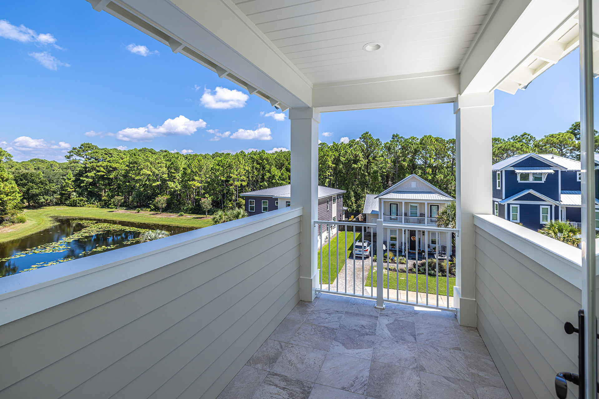 FRANGISTA BEACH - Residential