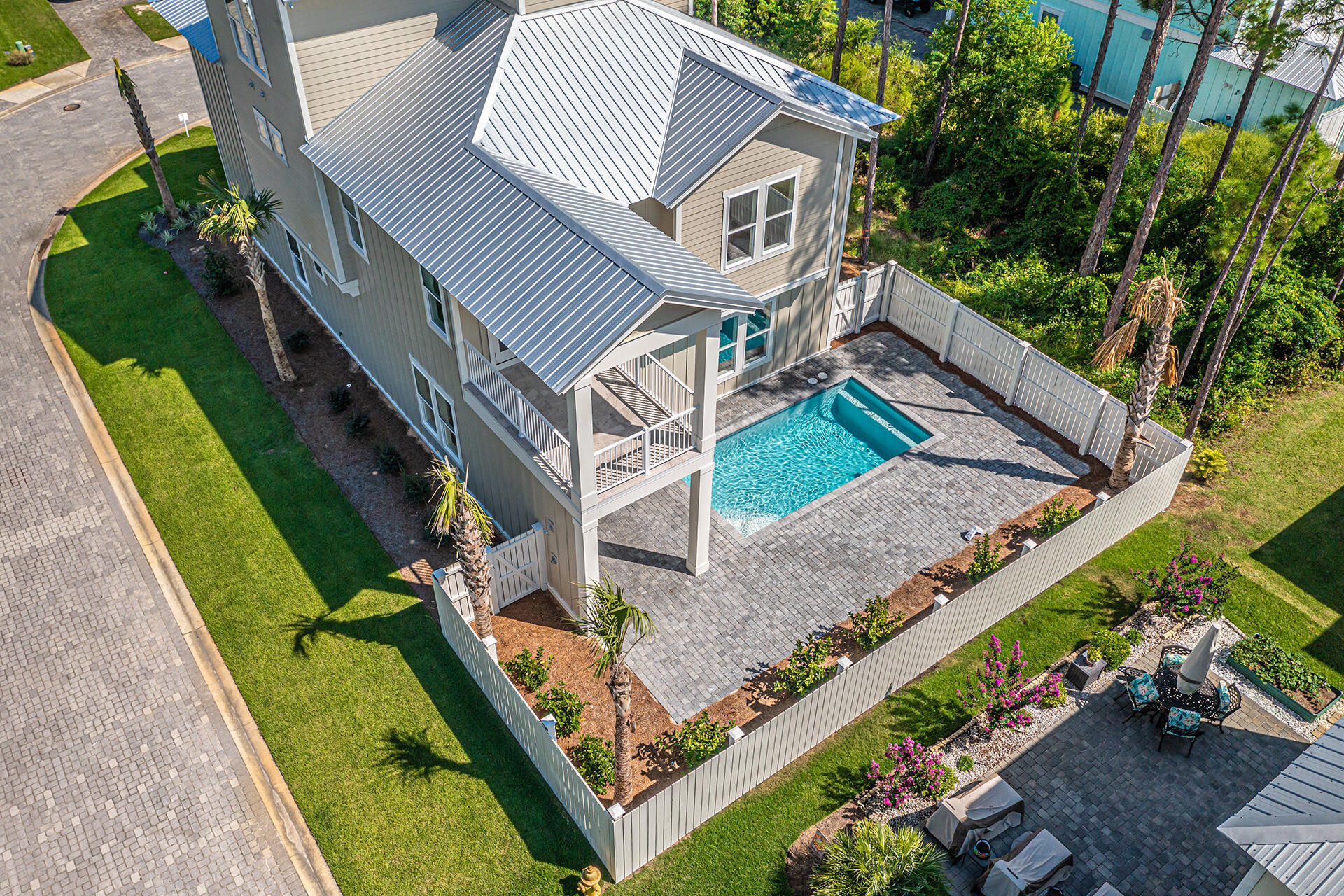 FRANGISTA BEACH - Residential